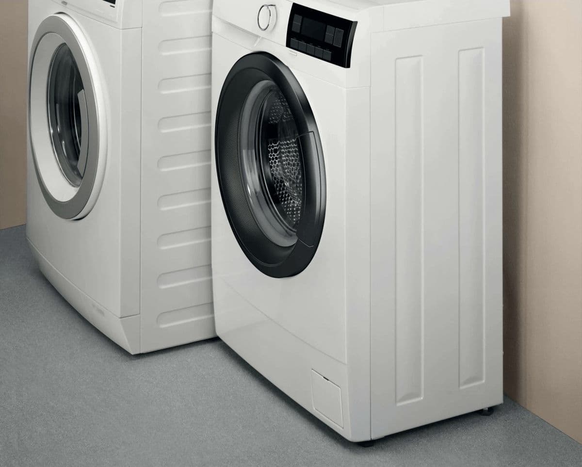 LAVATRICE 6 KG CL. A SERIE 600 SENSICARE NERO - 2