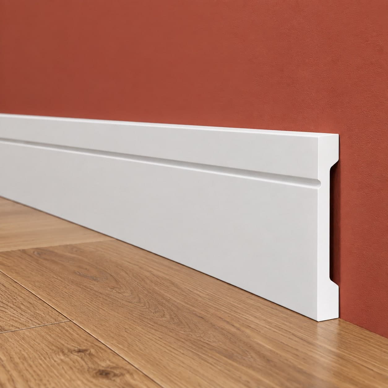 Pacco da 112ML di Battiscopa SQUADRATO BIANCO Passacavo ELEGANT 130x15mm in POLIMERI - Polistrutturato - 3