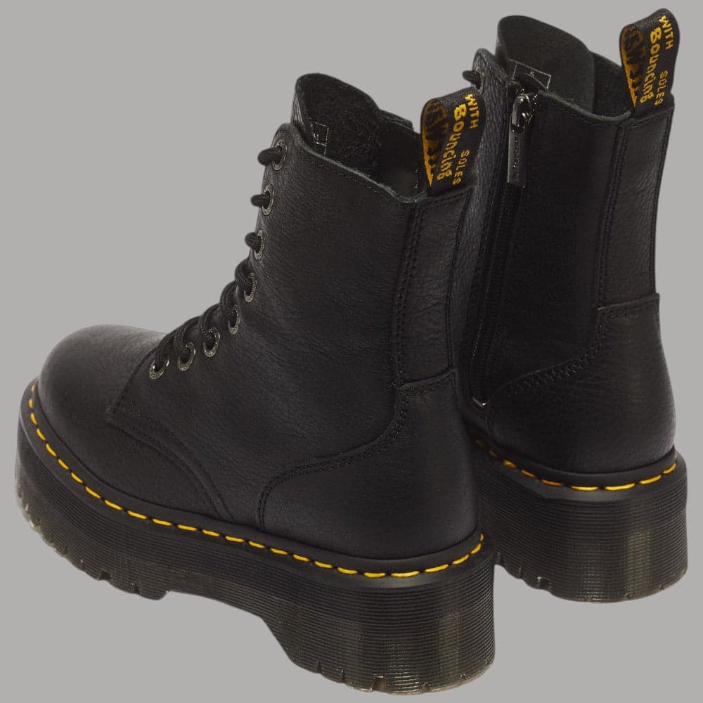 Stivali Dr. Martens Jadon III platform con suola alta 4,7 cm - 6