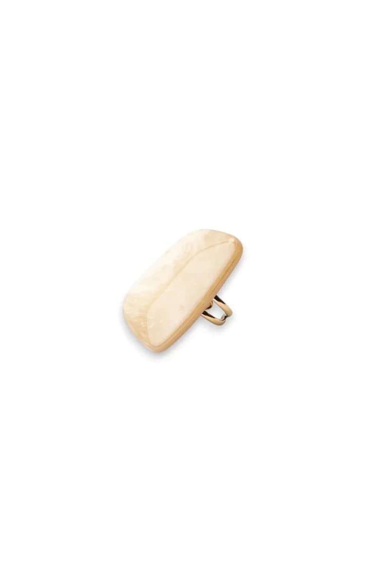 Anello in acciaio regolabile con pietra in acrilico beige | MYA ACCESSORIES - 2