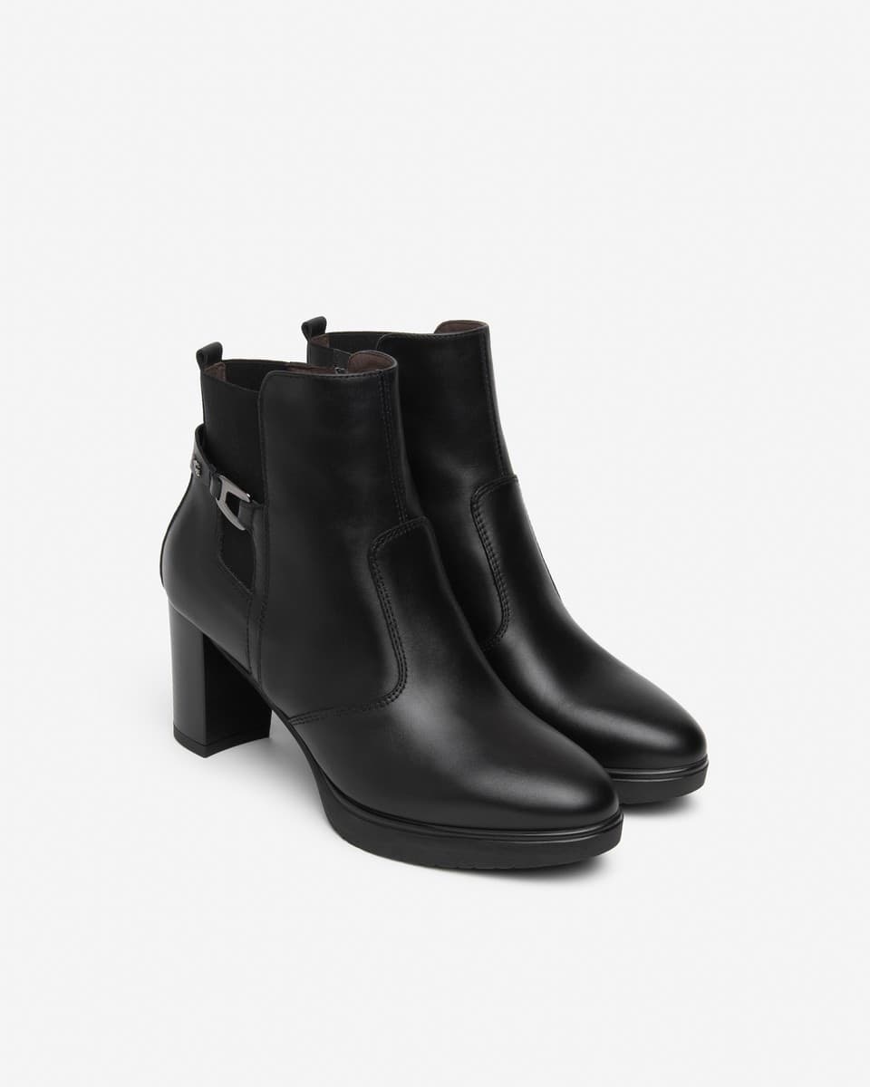 Nero Giardini stivaletti da donna in pelle color nero I617260D100 - 2