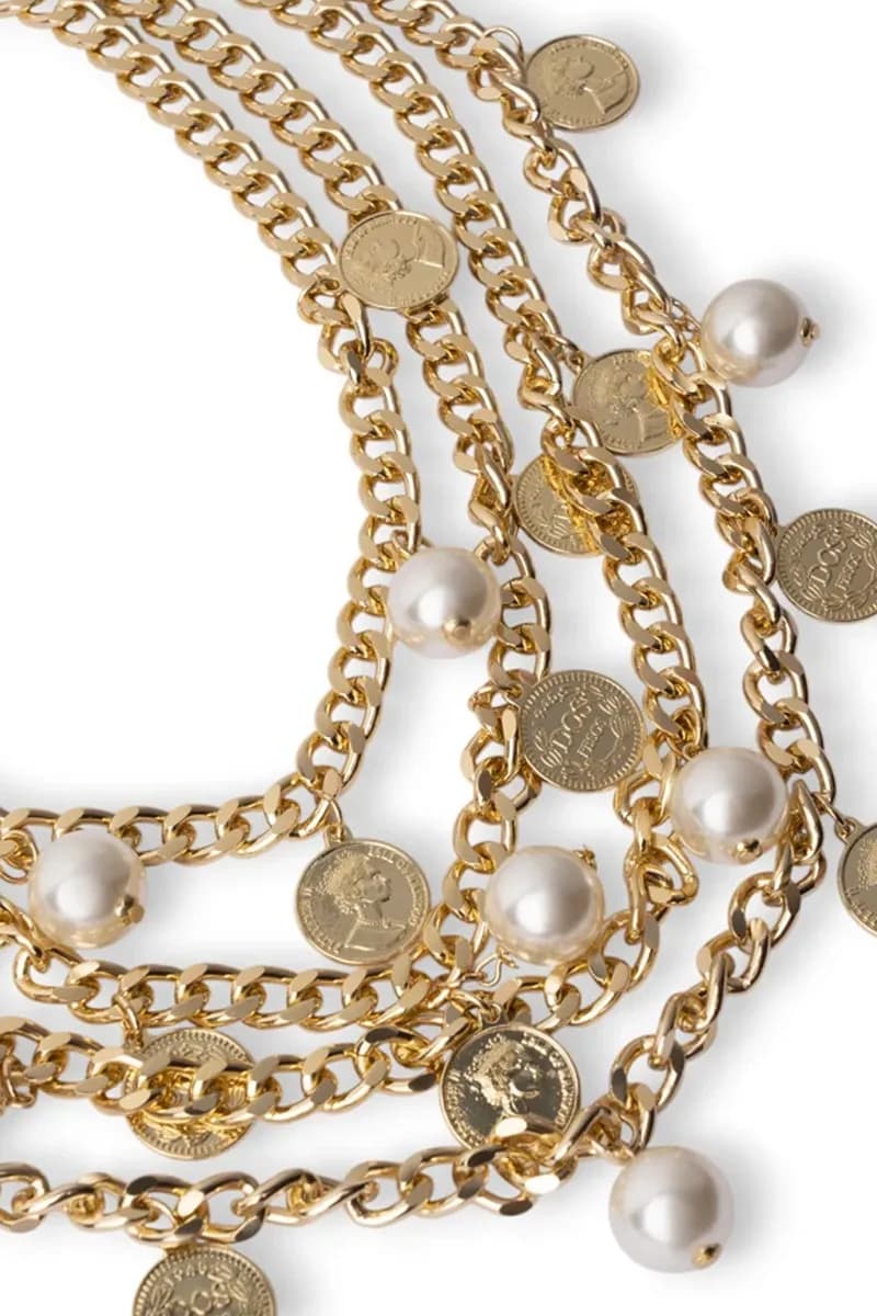 Collana a quattro fili con catene in alluminio dorato e perle bianche | MYA ACCESSORIES - 3