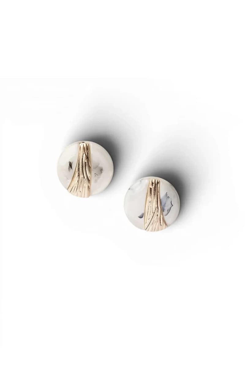 Orecchini a cerchio in acrilico beige | MYA ACCESSORIES - 2