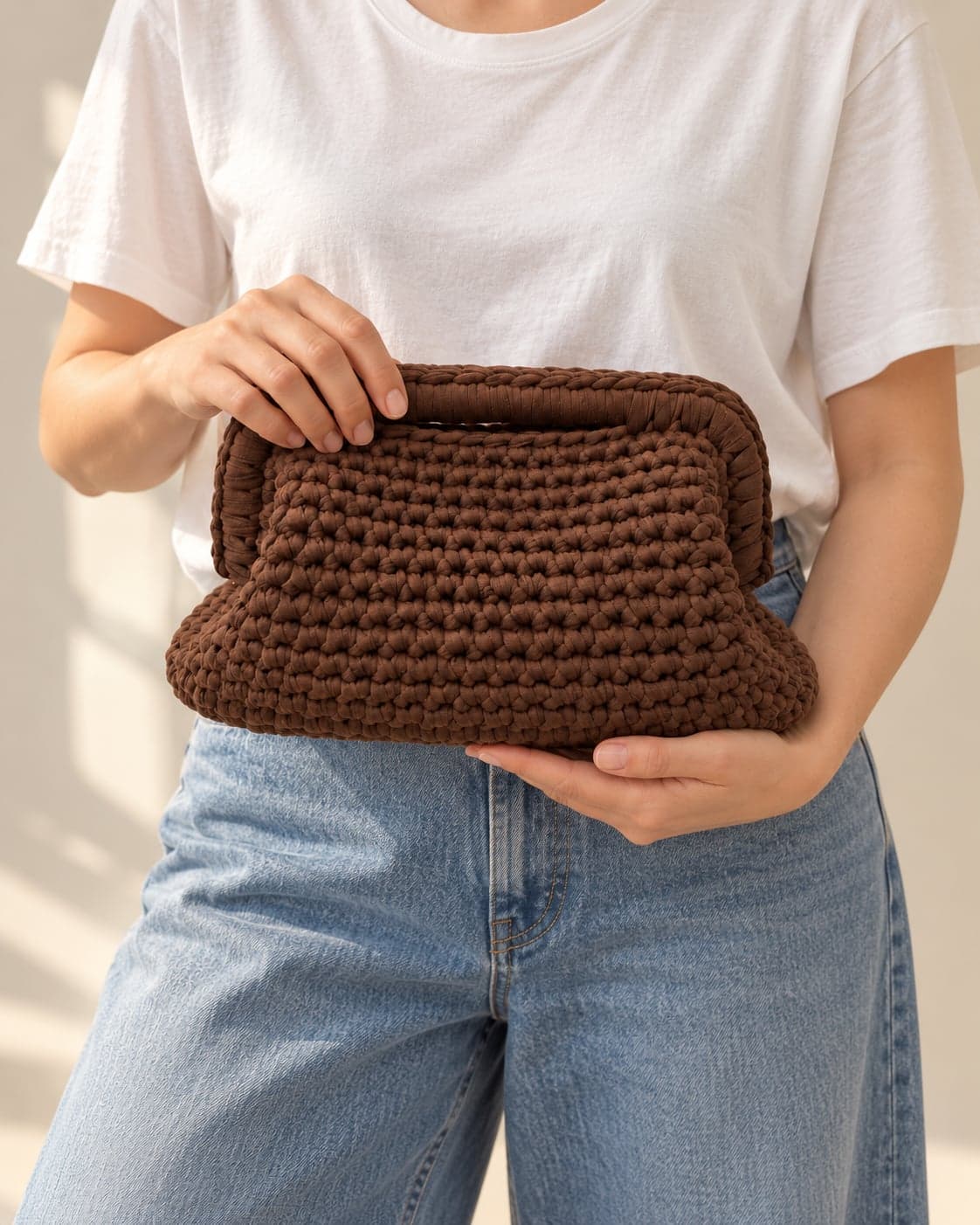 Clutch bag Outfix all’uncinetto marrone - 4