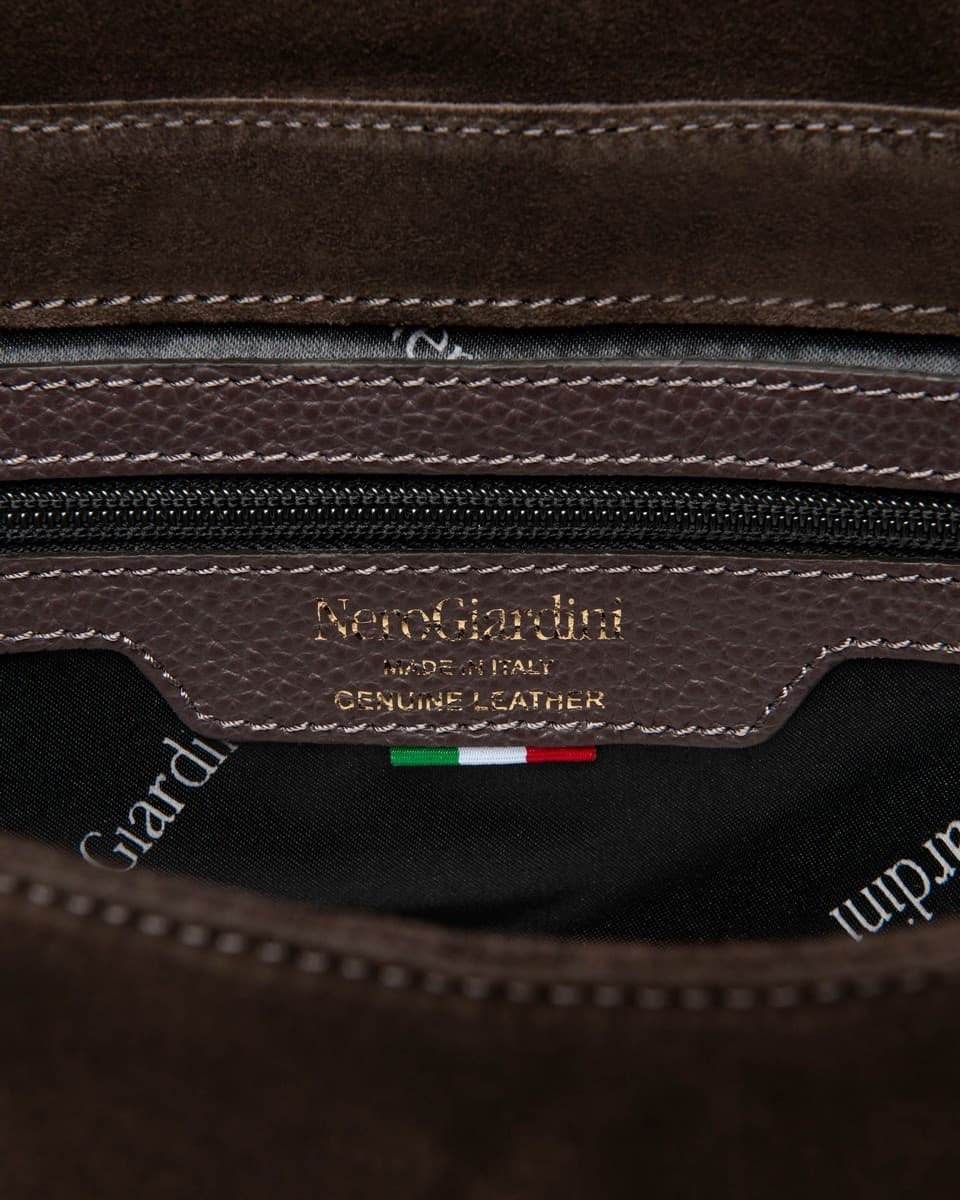 Nero Giardini borsa a tracolla da donna in camoscio testa di moro I644332D300 - 4
