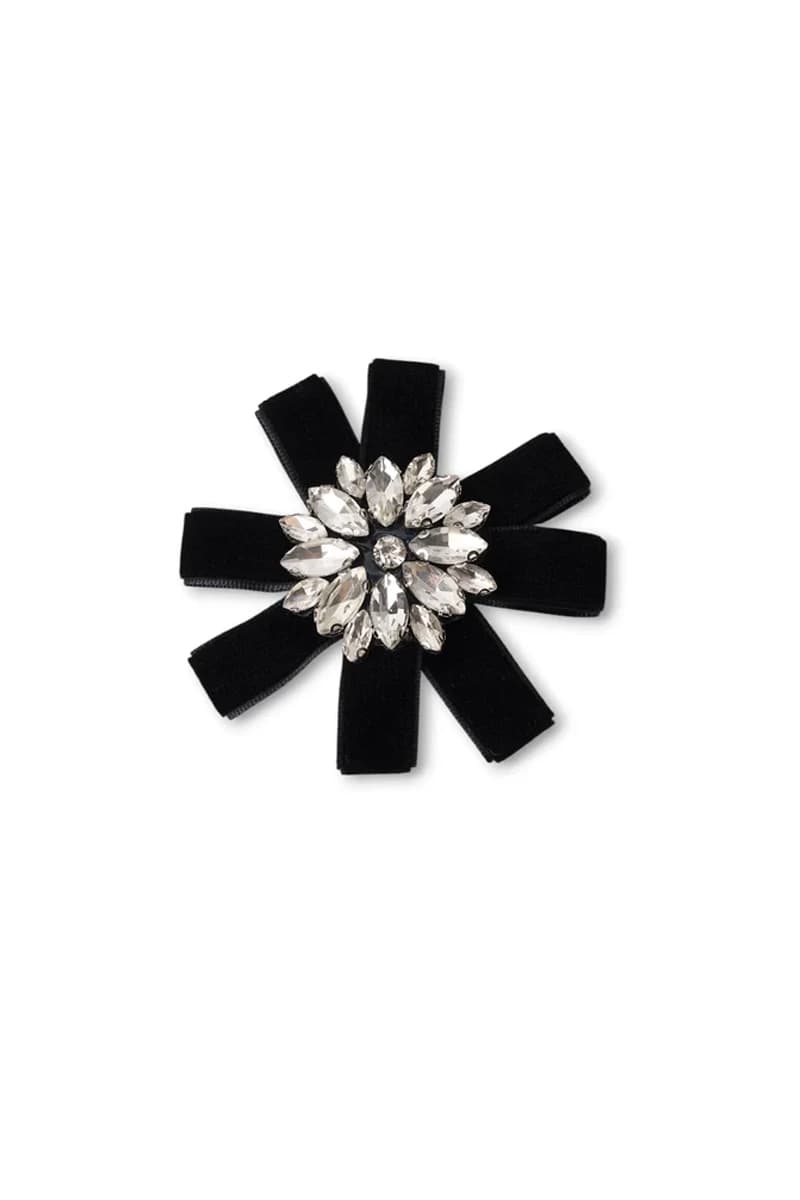 Spilla a fiocco in velluto nero con dettagli in metallo e cristalli | MYA ACCESSORIES - 2