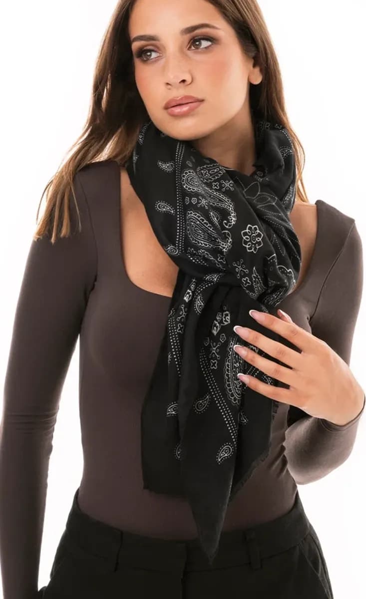 Sciarpa in viscosa e cotone 90 x 180 cm nero | MYA ACCESSORIES