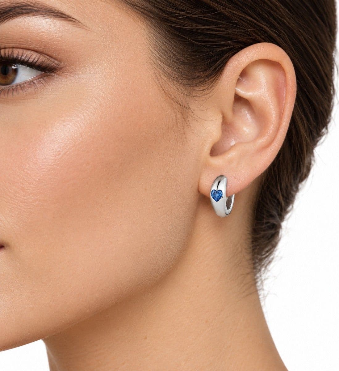 Laura P. - Orecchino hoops zircone tanzanite - 6