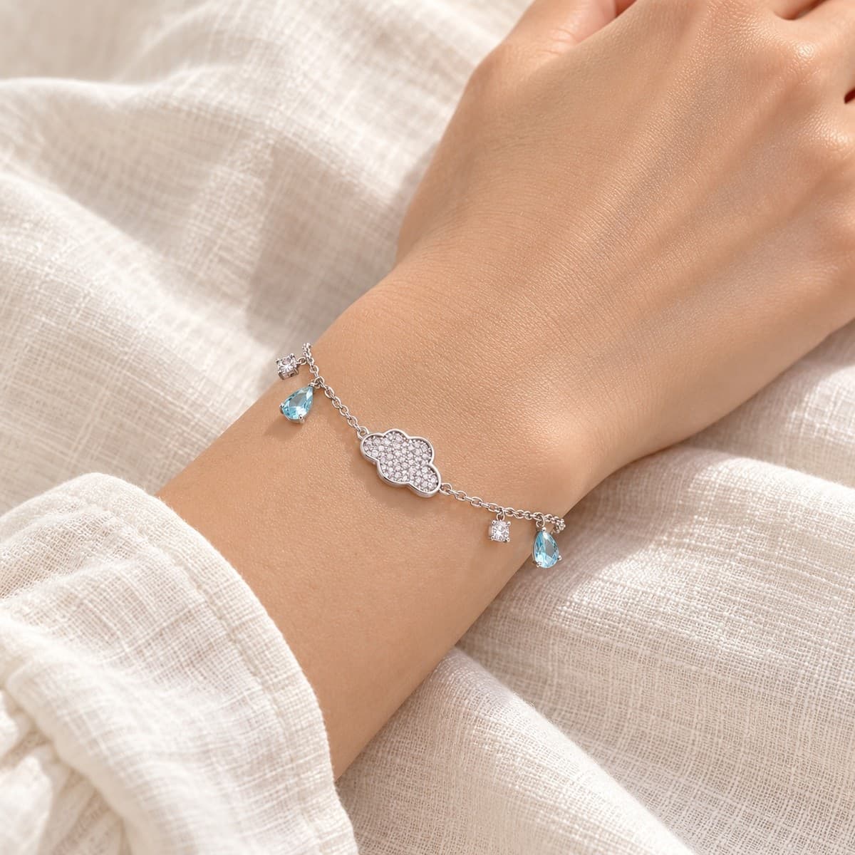 Laura P. - Bracciale nuvola zirconi acqua marina - 3