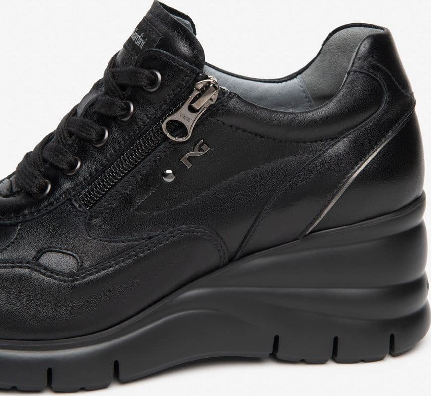Nero Giardini sneakers da donna in pelle nero I617400D100 - 3