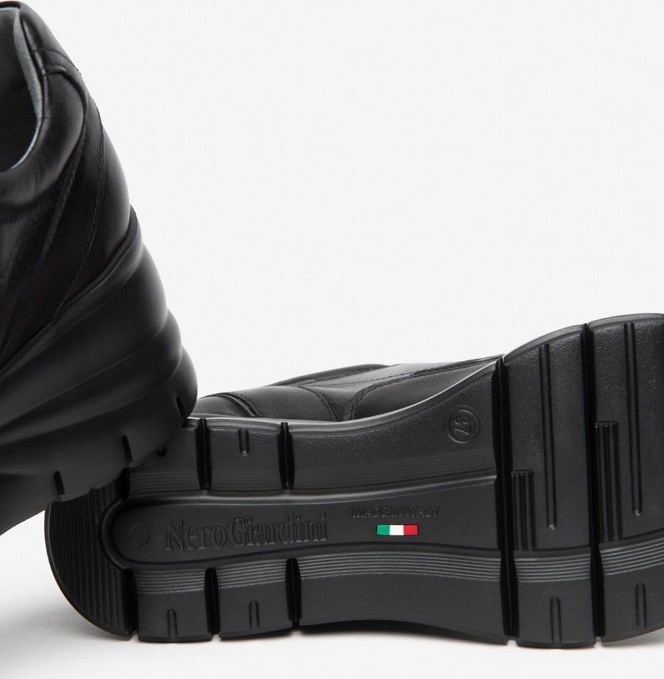 Nero Giardini sneakers da donna in pelle nero I617400D100 - 4