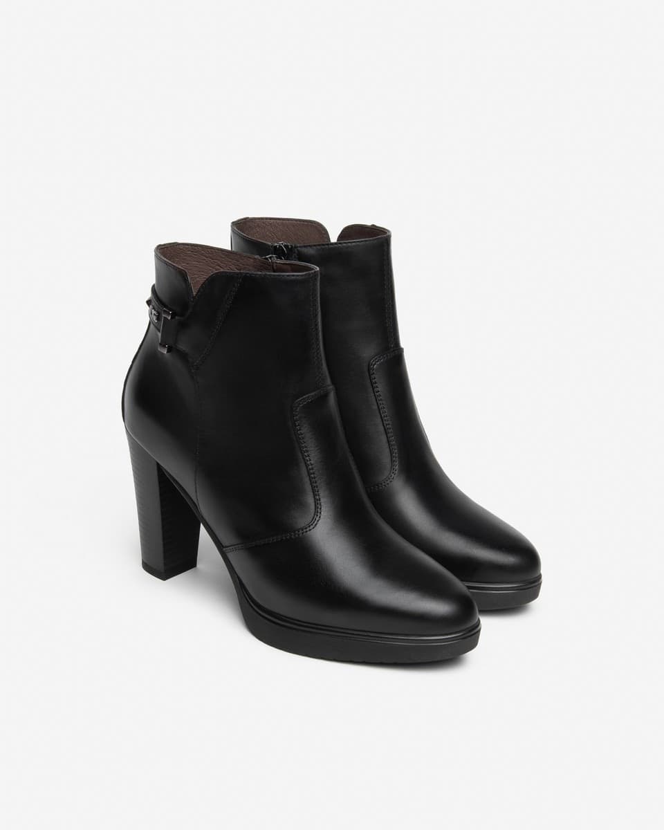 NeroGiardini stivaletti da donna in pelle nero I617270D100 - 2
