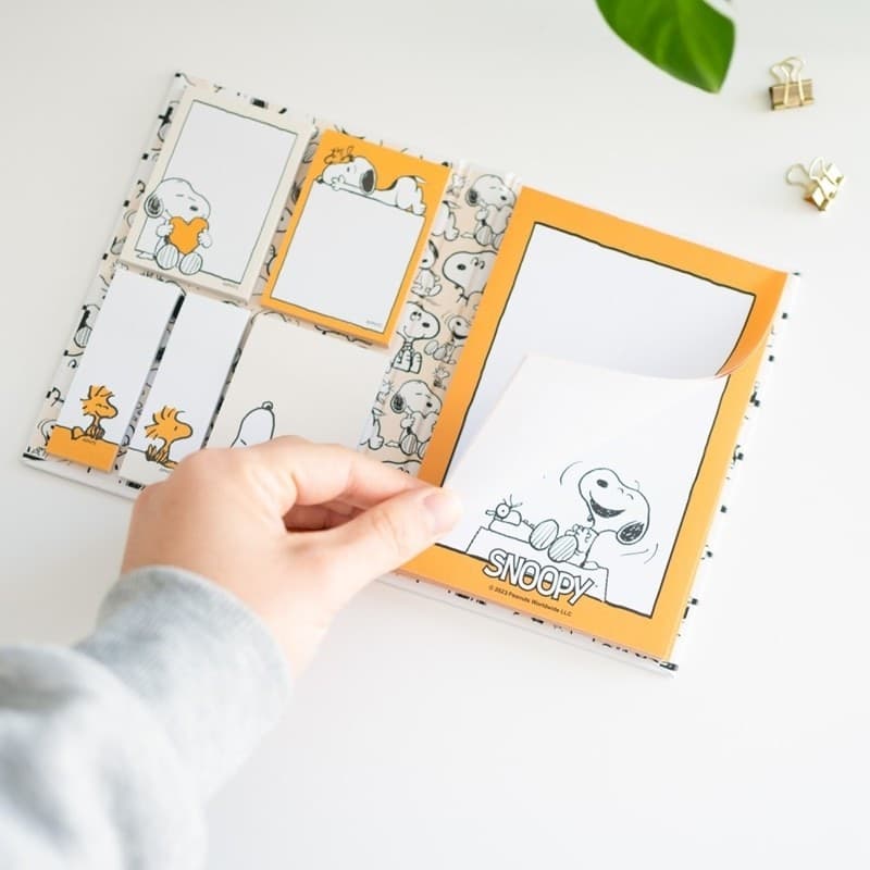 Snoopy - Quaderno autoadesivo A6 della collezione Lazy Days - 5