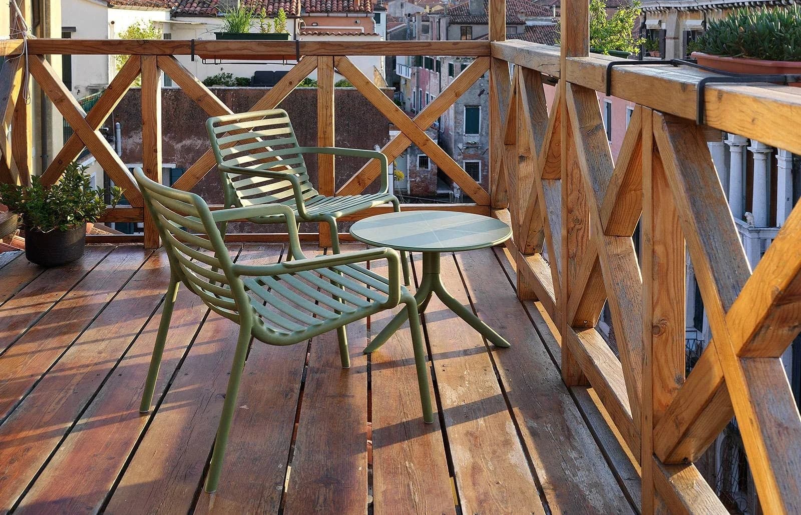 Salottino "Doga Relax" in polipropilene fiber-glass per giardino, bar e ristorante "Made in Italy" - 11
