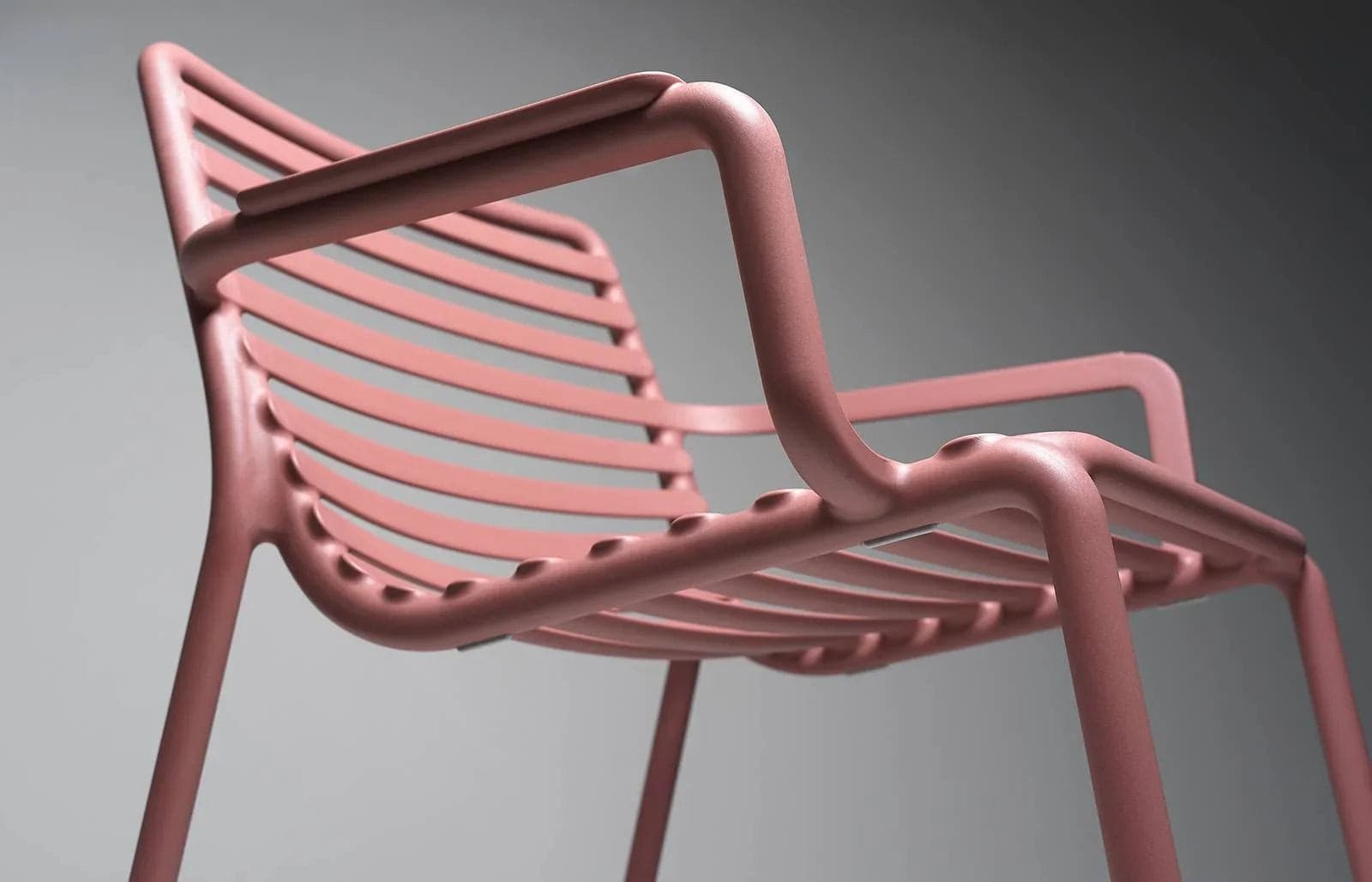 Salottino "Doga Relax" in polipropilene fiber-glass per giardino, bar e ristorante "Made in Italy" - 26