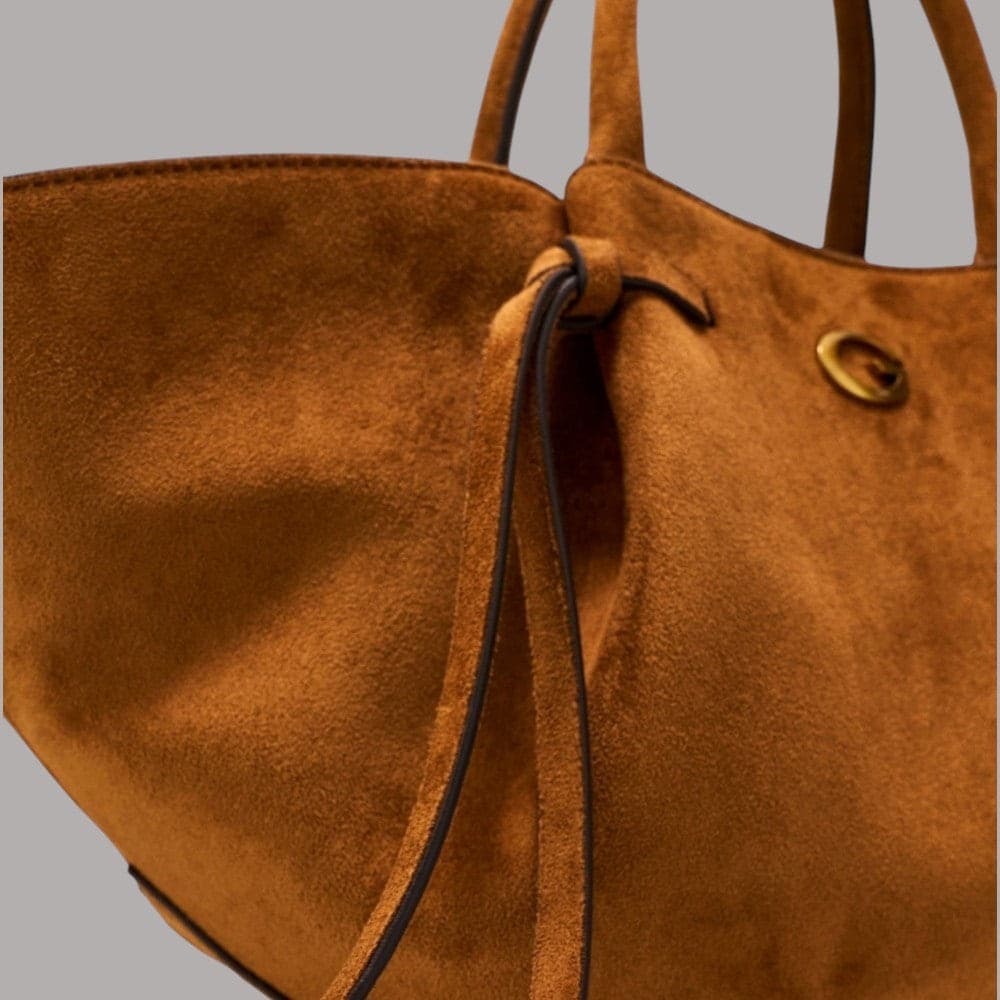 Borsa a mano Guess Allegra con frange e tracolla removibile - 4