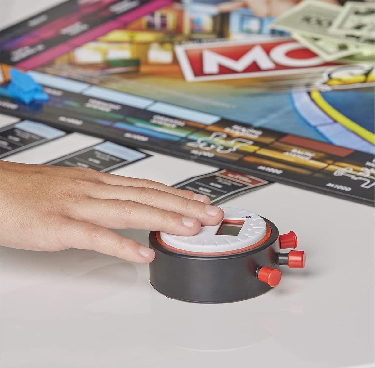 Monopoly Speed Hasbro Gaming Gioco da Tavolo Rapido Sotto i 10 Minuti con Timer Cronometrato e Turni Simultanei Regalo per Famiglie e Bambini dagli 8 Anni - 4