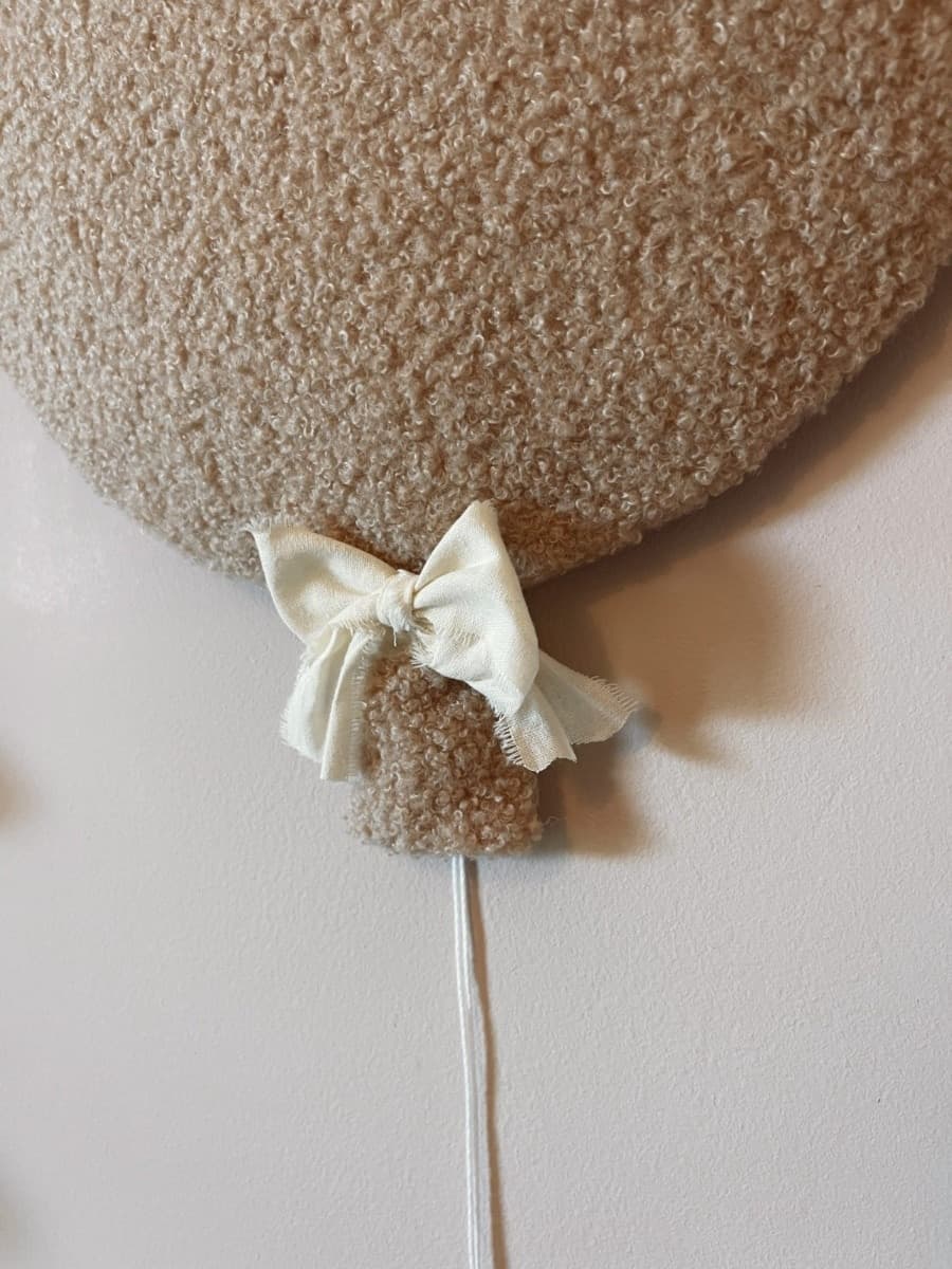 Applique murale bouclé Palloncino bianco con luce LED - Little Loua - 5