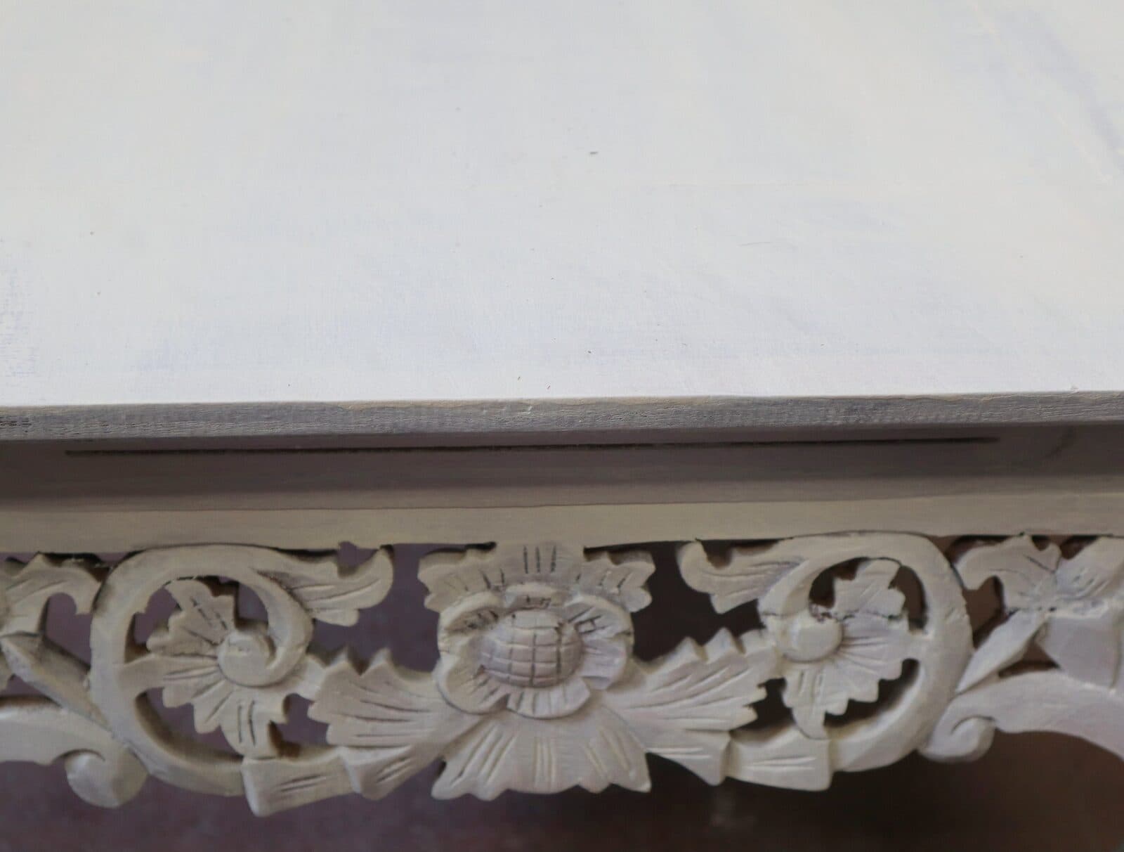 Tavolo Opium Intagliato in Legno di Albesia – Fatto a Mano in Indonesia – 80x60x40 cm - 7