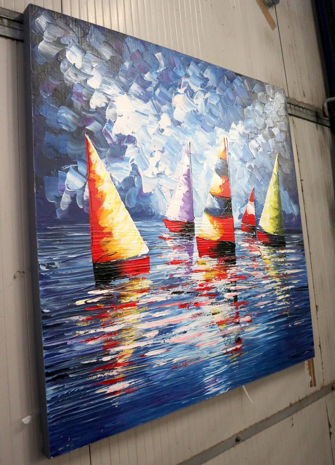 Quadro Vele Colorate su Mare – Dipinto a Mano in Acrilico, Arte Indonesiana per Case Moderne e Ambienti Coastal - 6