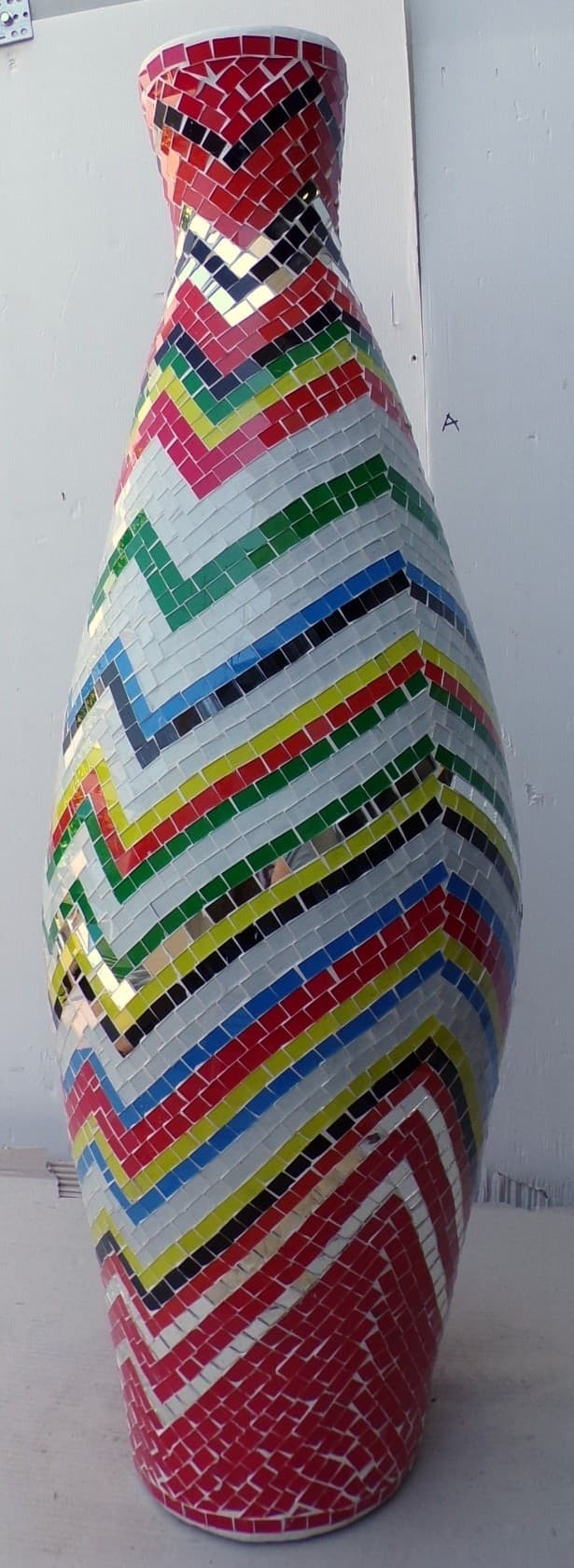 Vaso in ceramica e mosaico di vetro design tipo "missoni" realizzato  a mano cm 100x35 - 4