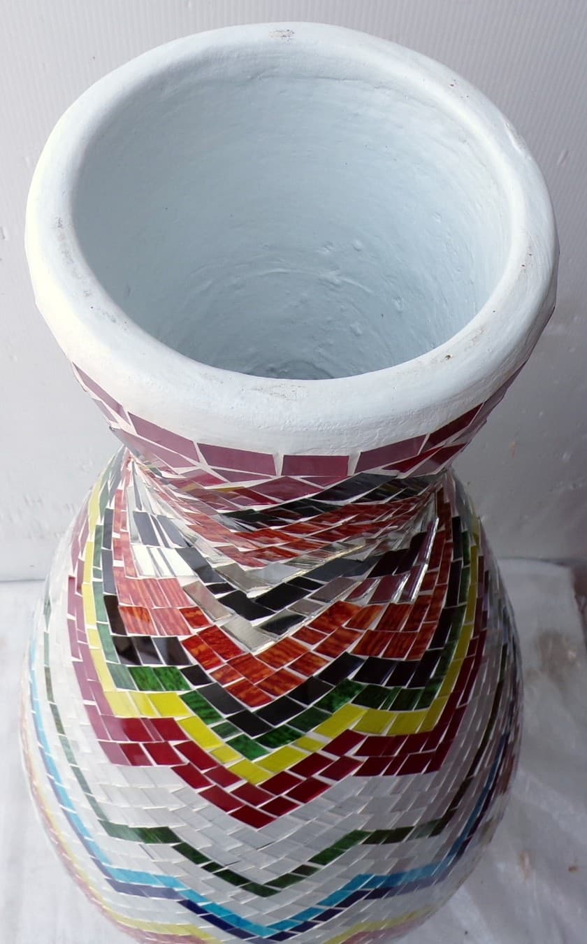 Vaso in ceramica e mosaico di vetro design tipo "missoni" realizzato  a mano cm 30x80 - 6