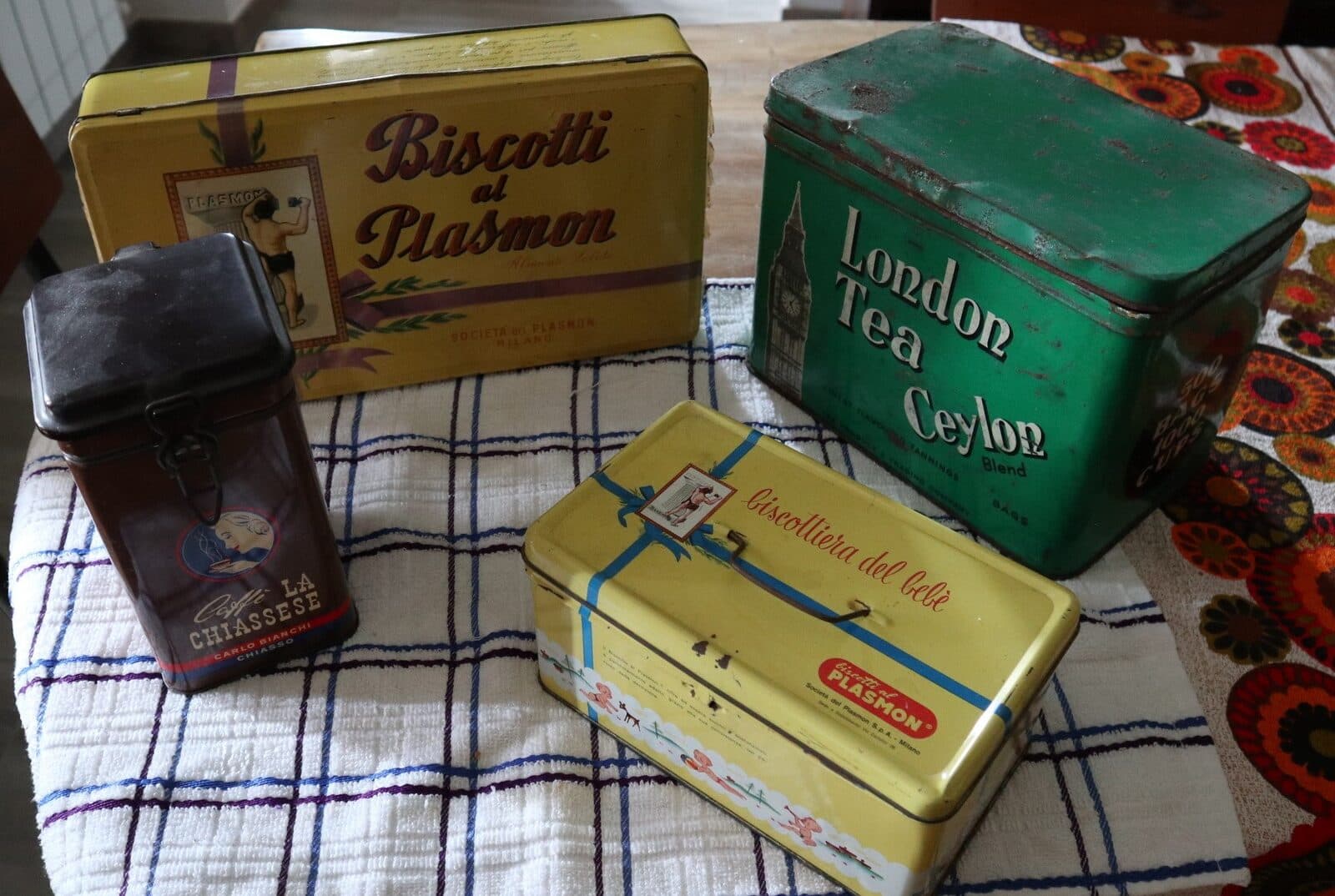 Stock45 scatole in latta  metallo originali anni 50 / 60 industrial  vintage Plasmon biscottti - 2