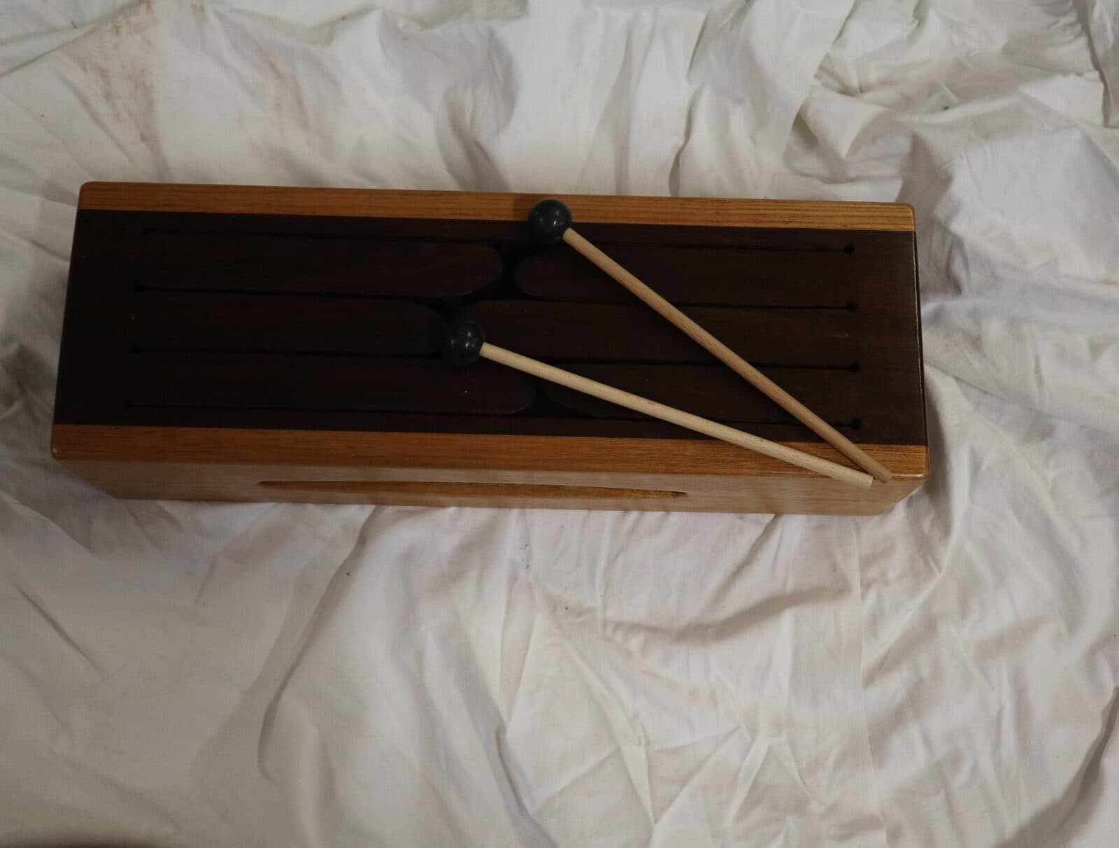 Tongue Drum in Legno Australiano cm 48 × 16 × 12h – Strumento Musicale Artigianale Made in Italy - 6