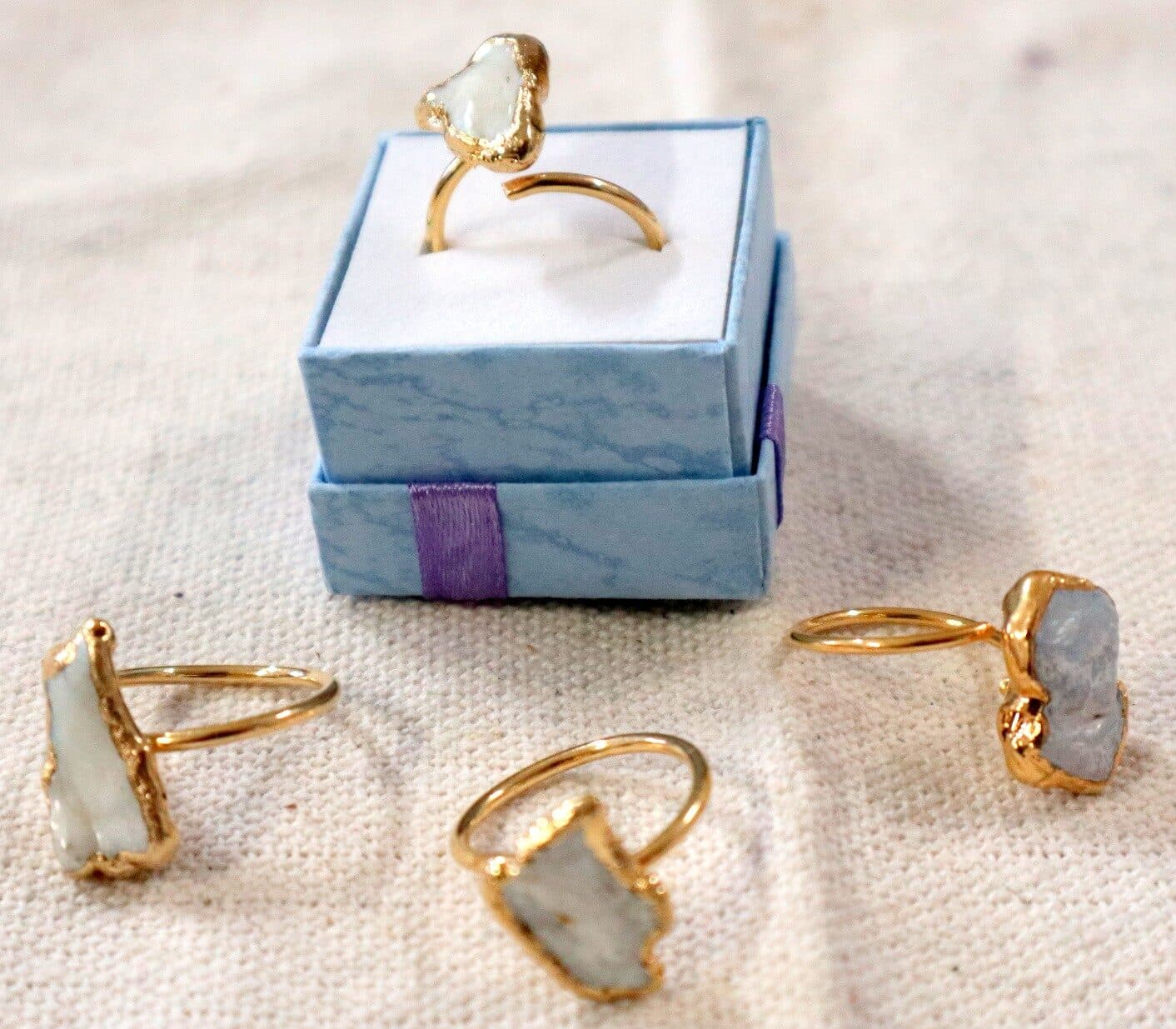 ✨ Anello Artigianale in Acciaio Dorato con Madreperla Grezza ✨ San Valentino Amore - 2