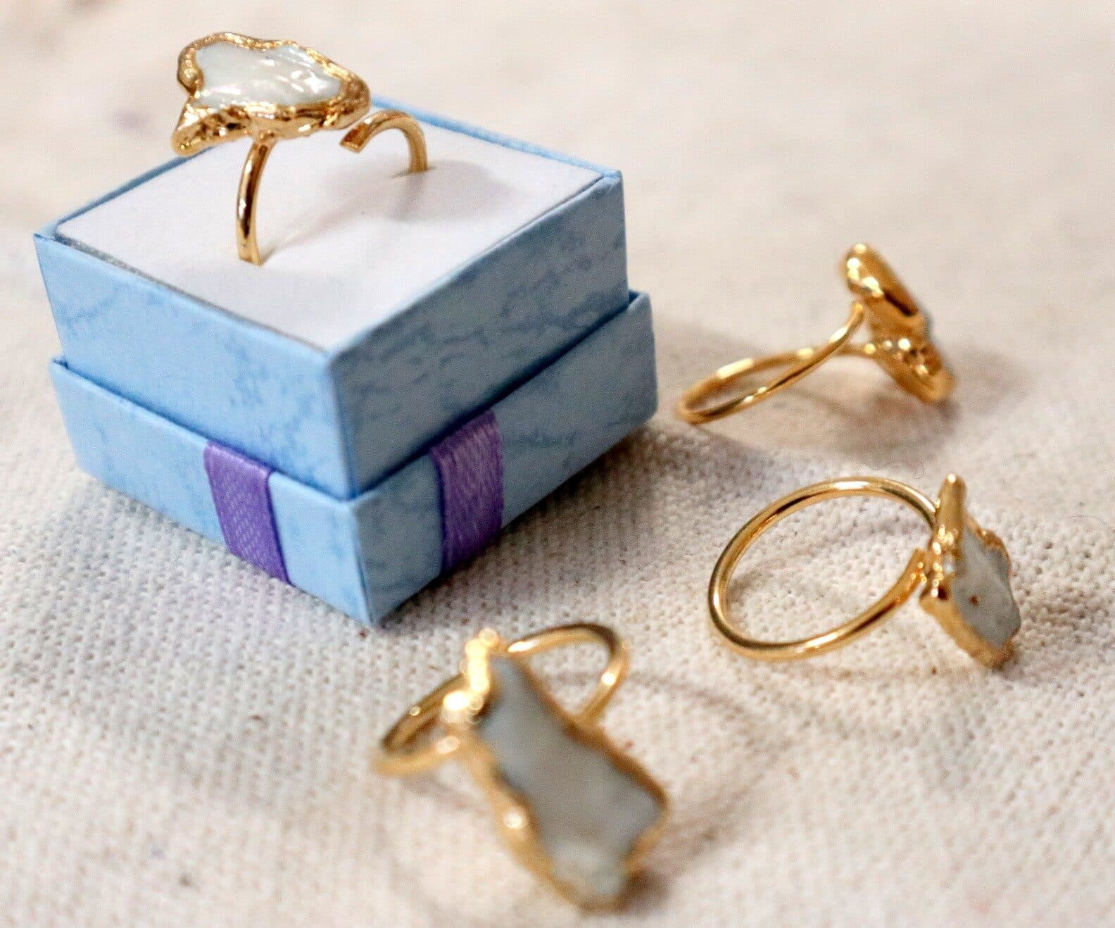 ✨ Anello Artigianale in Acciaio Dorato con Madreperla Grezza ✨ San Valentino Amore - 5