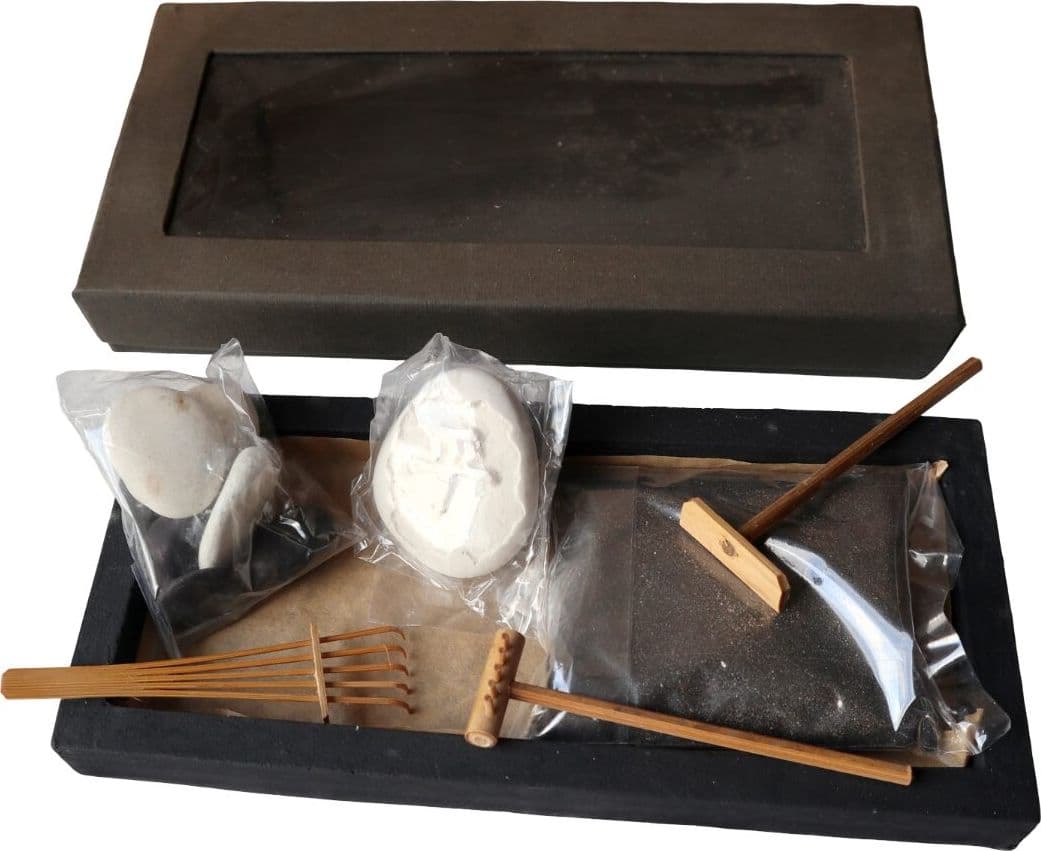 Giardino Zen con Sabbia Nera e Pietre Naturali – Base in Pietra Artigianale Indonesiana - 2