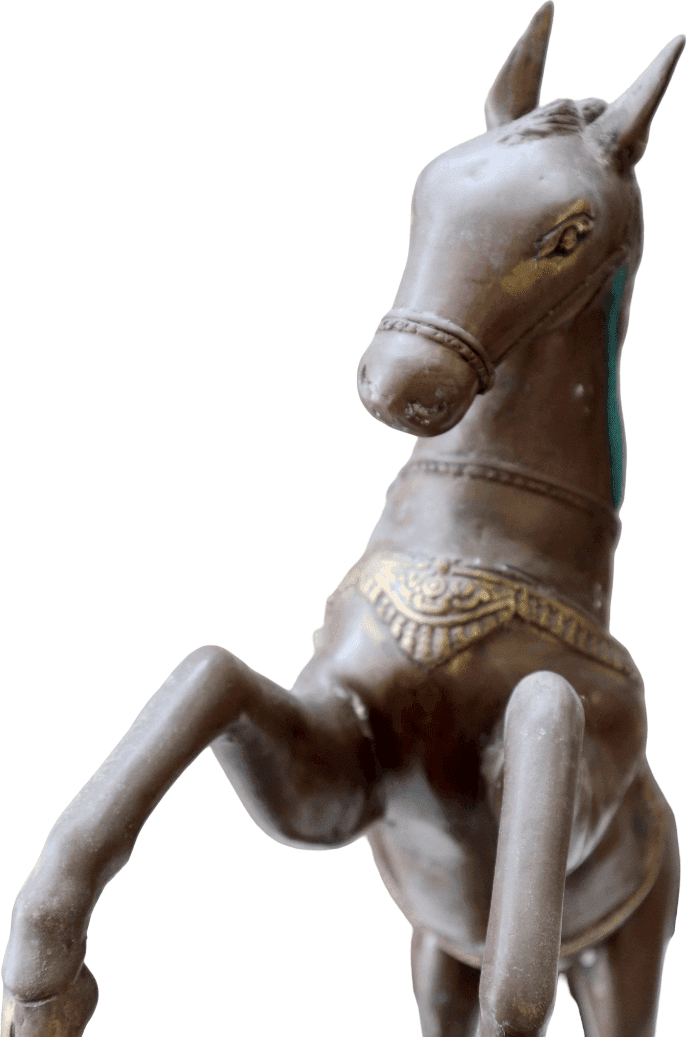 Cavallo Impennato Decorativo in Metallo Brunito – Scultura Artigianale Indonesiana 60 cm - 7
