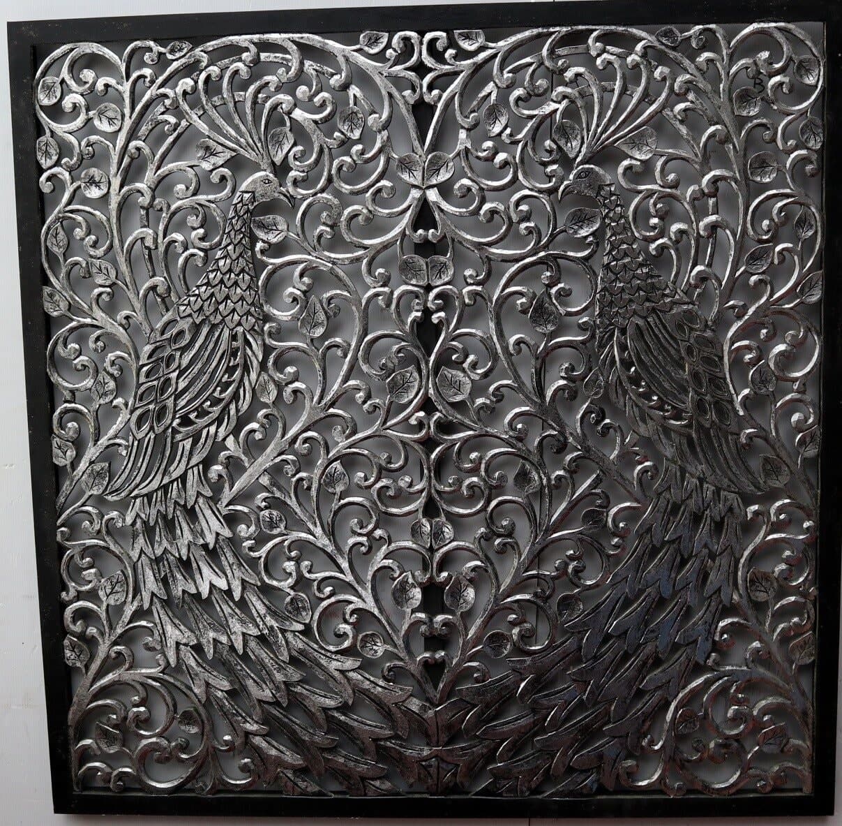 Pannello floreale con pavoni fenice in legno mdf traforato a mano cm 100x100 argento anticato quadro dipinto silver - 2
