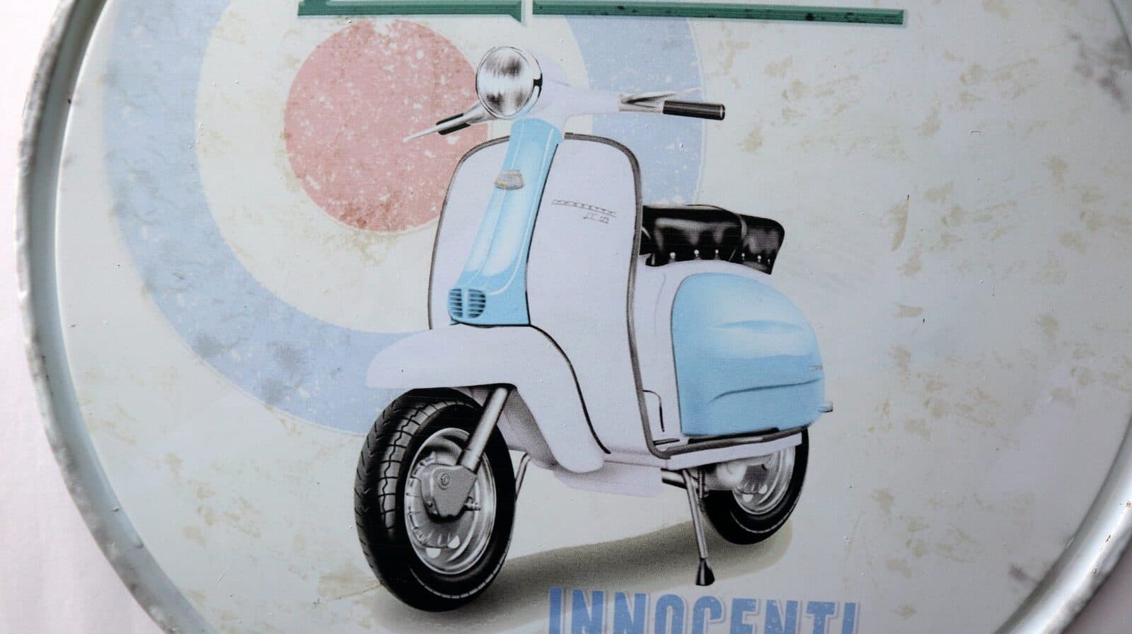 Pannello decorativo  in Metallo rappresentante la mitica Lambretta cm  58 - 5