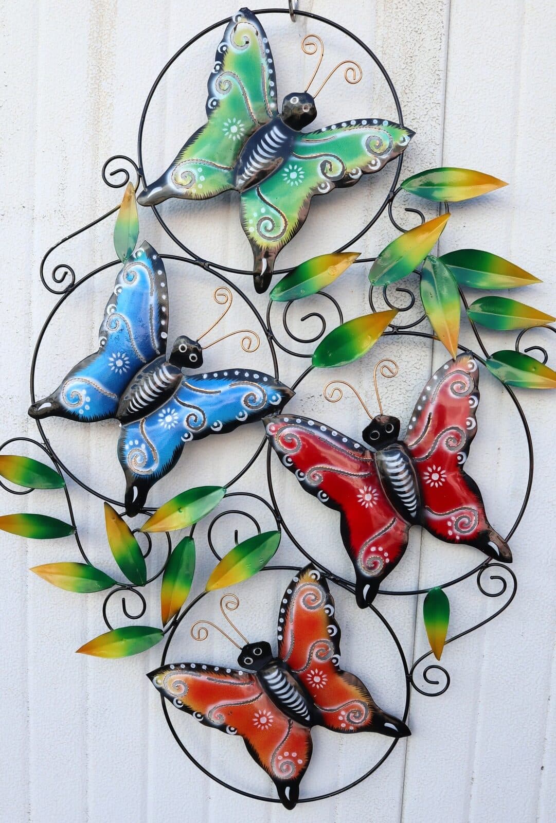 Pannello con farfalle in metallo creato e colorato mano cm 70x53 dipinte realizzate artigianalmente - 2