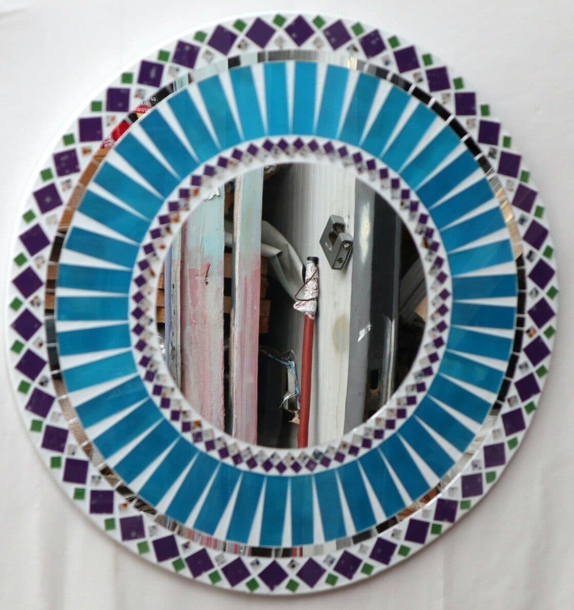 Specchio  in legno e mosaico di vetro  cm 50  celeste e bianco e viola - 7