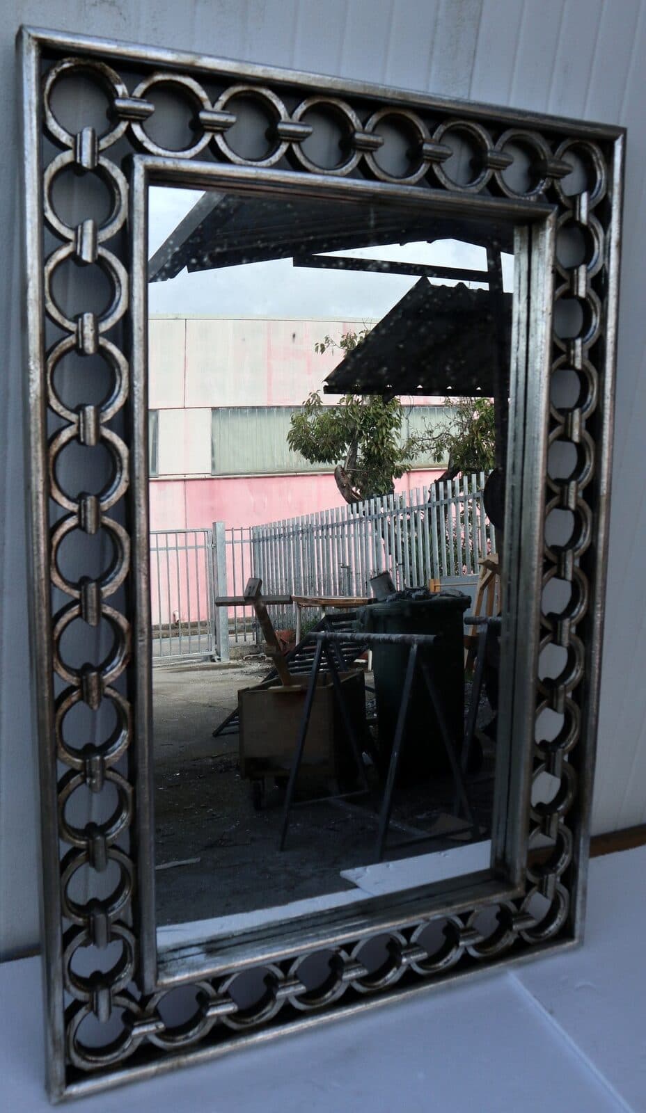 Specchio  in legno intarsiato con cerchi  cm 120x80  argento anticato mod. Eiffel - 6