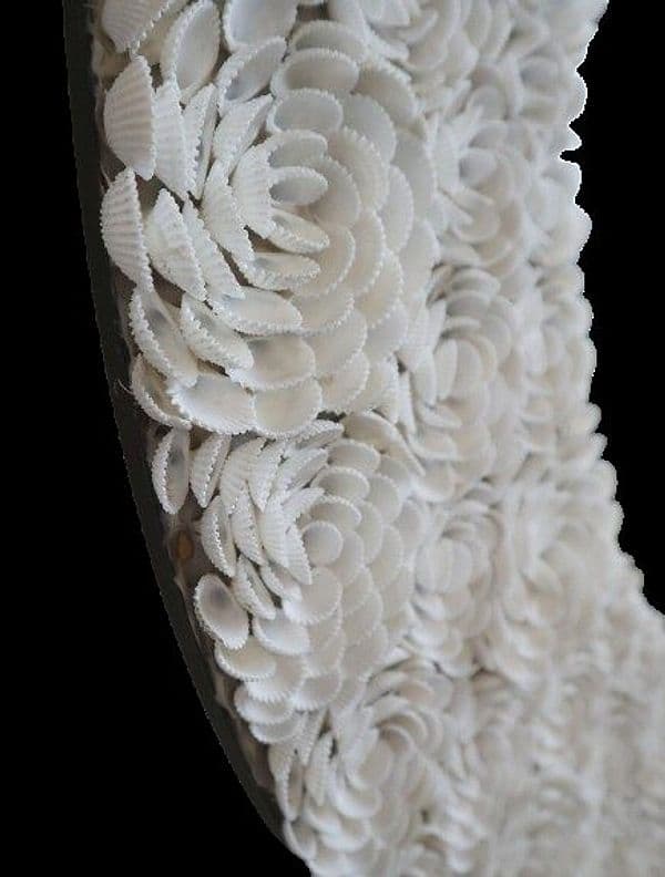Specchio rotondo in conchiglie naturali Ø100 cm – Eleganza marina per i tuoi ambienti - 4