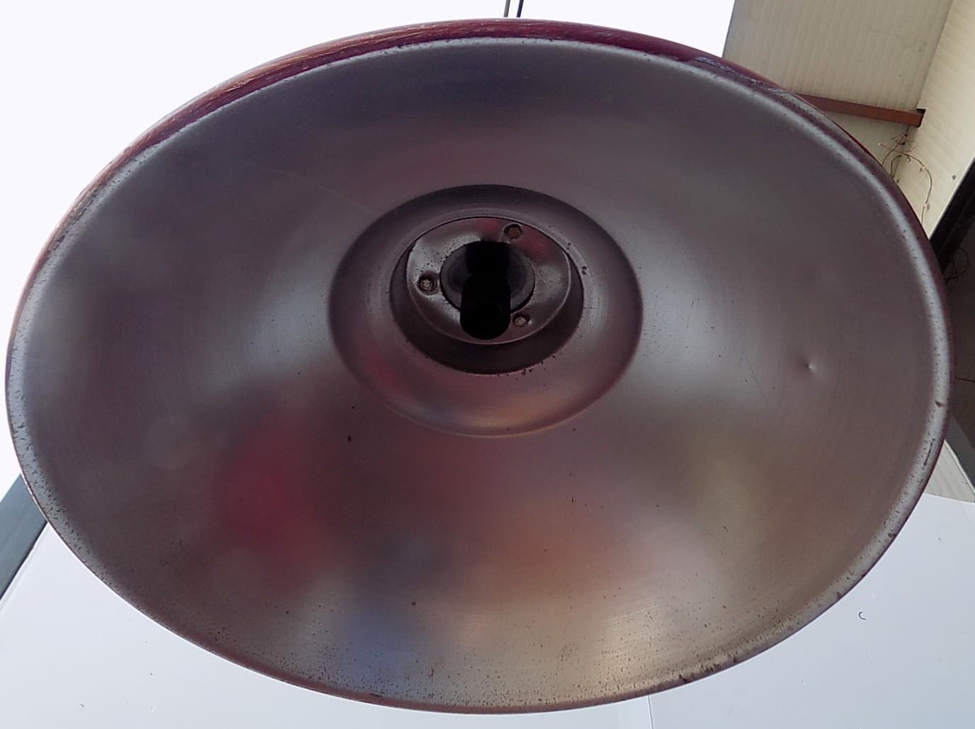 Lampadario in alluminio industrial nero  53x68 rosso nero bianco - 3
