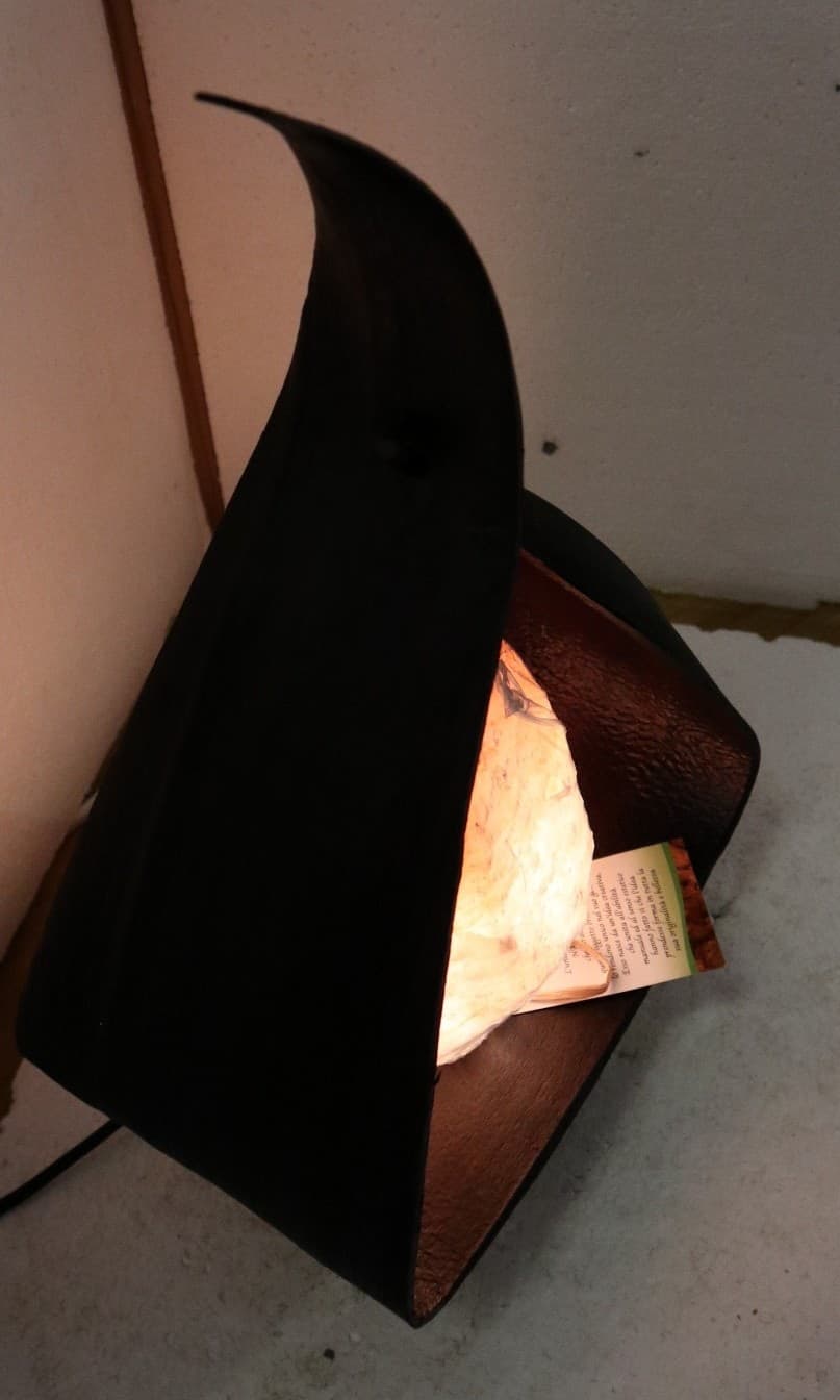 Lampada di sale irripetibile creata in con foglia di cocco a "Goccia" nera - 4