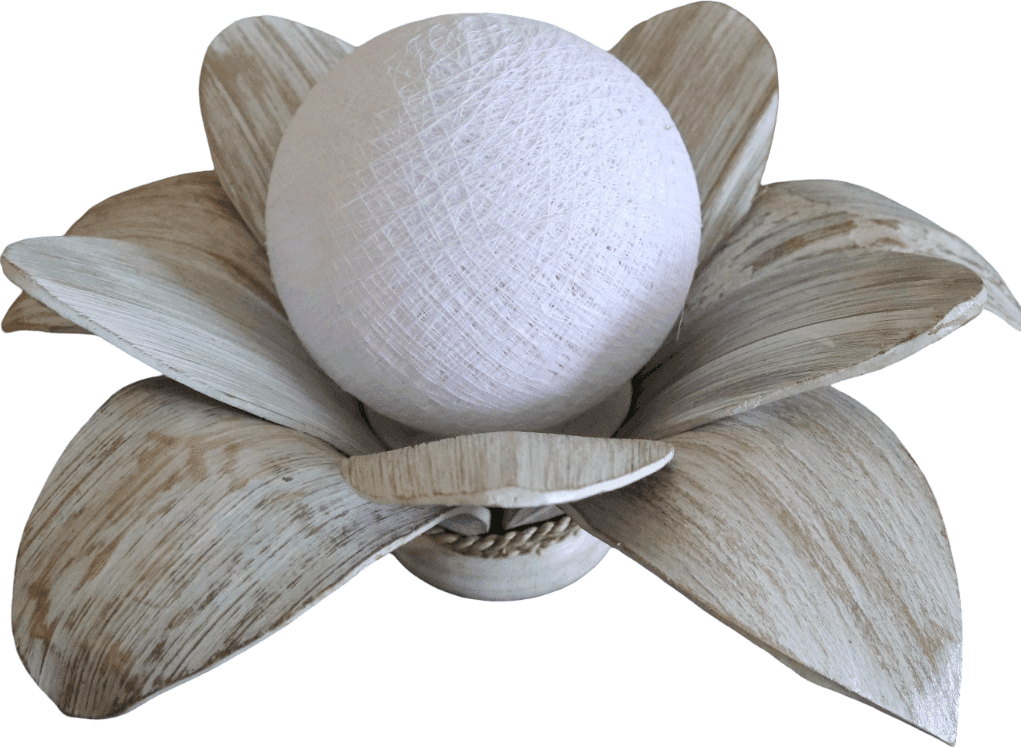 Lampada da Tavolo Fiore in Cocco con Sfera di Cotone – Artigianato Indonesiano Handmade 40x25 cm - 6