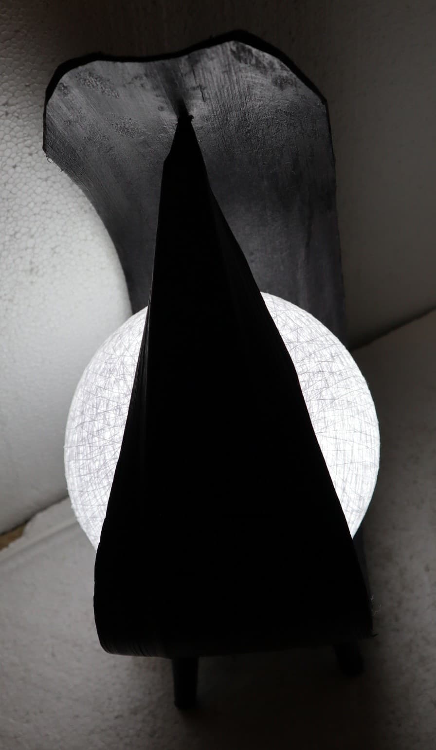 Lampada abatjour in foglia di cocco chiusa nera palla di cotone a sfera bianca cm 25x13x32h - 4