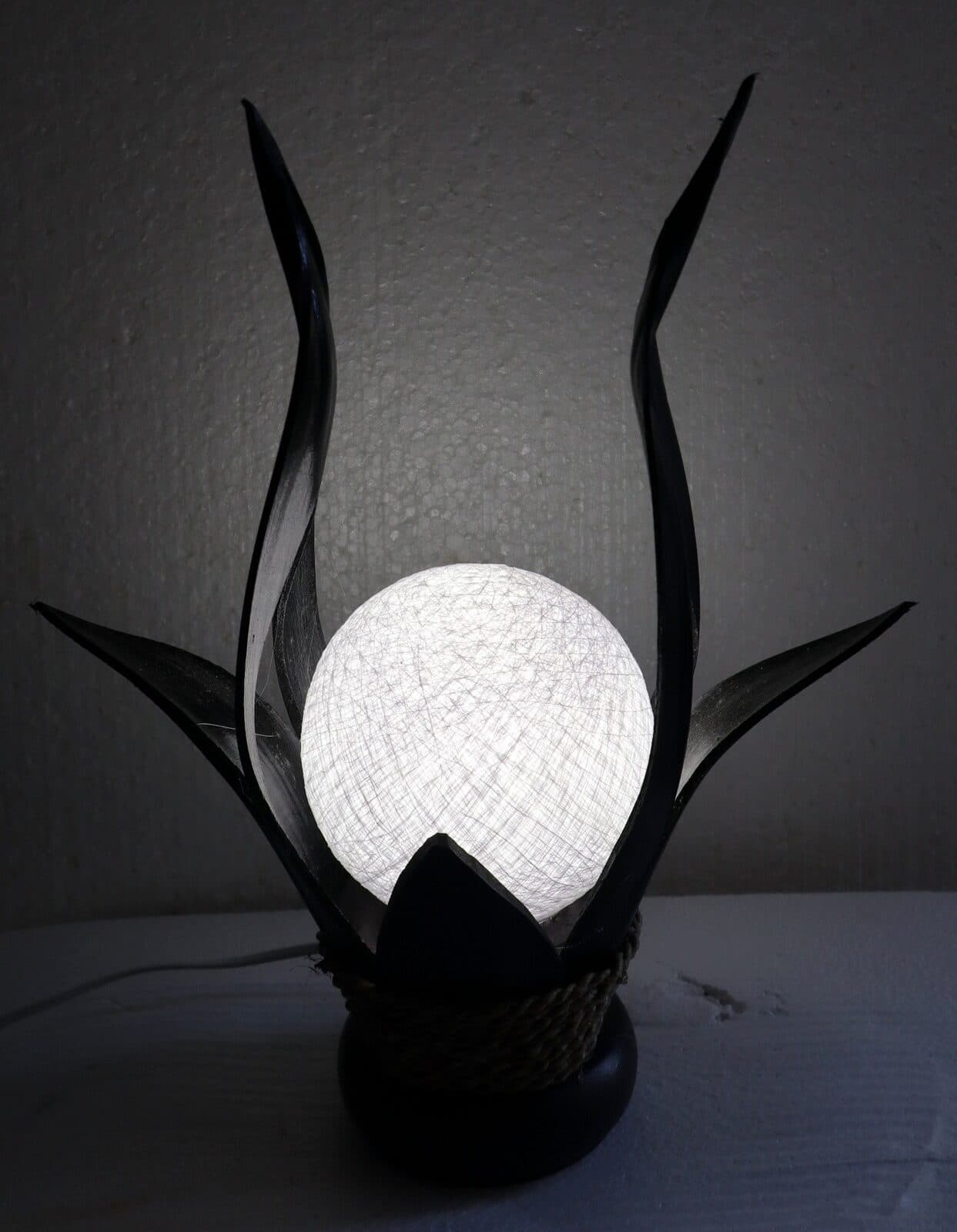 Lampada abatjour in cocco di color nero con sfera di cotone bianca cm 10x18x40h - 2
