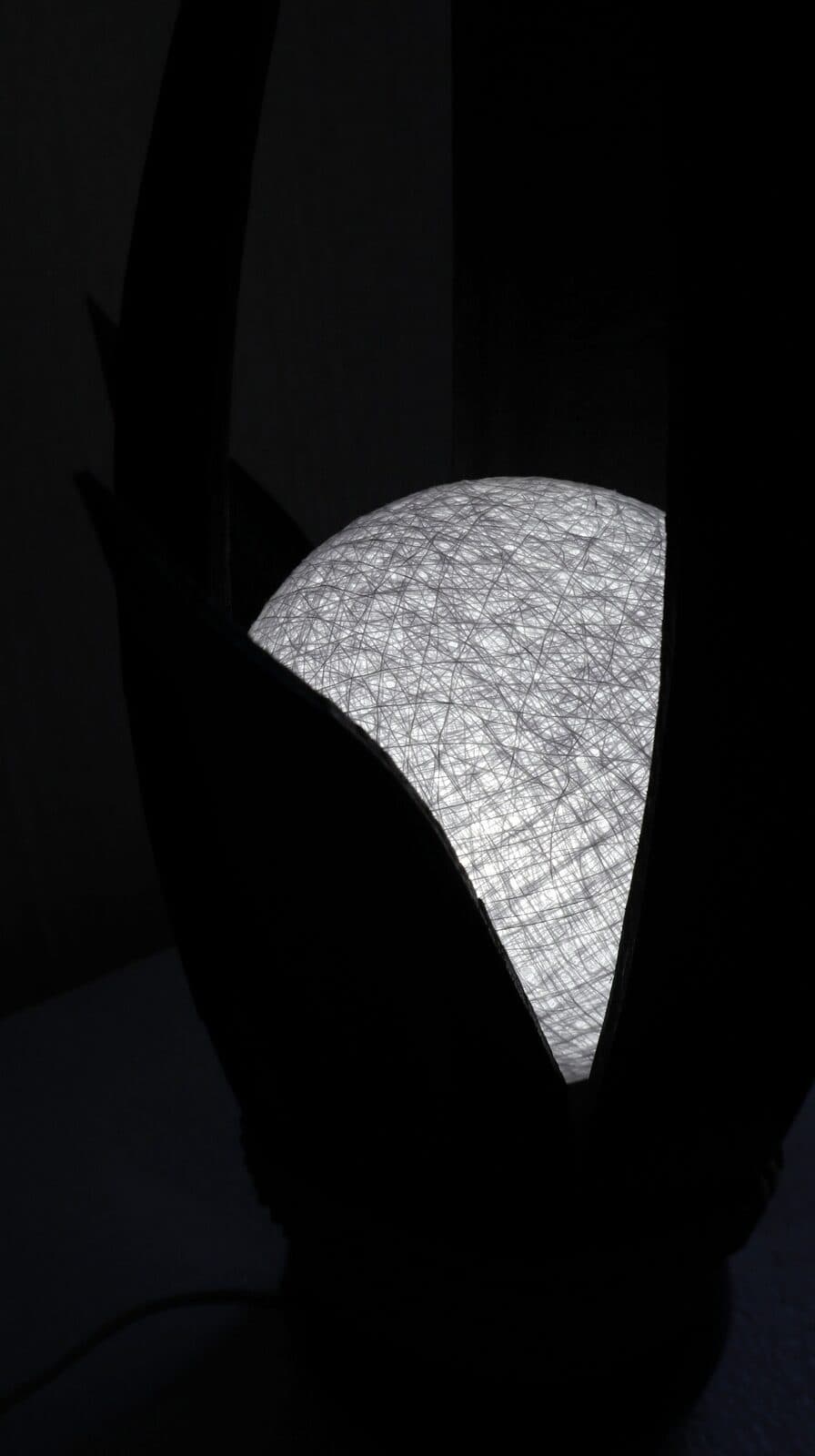 Lampada abatjour in cocco color nera con sfera di cotone bianca cm 25x25x50h - 7