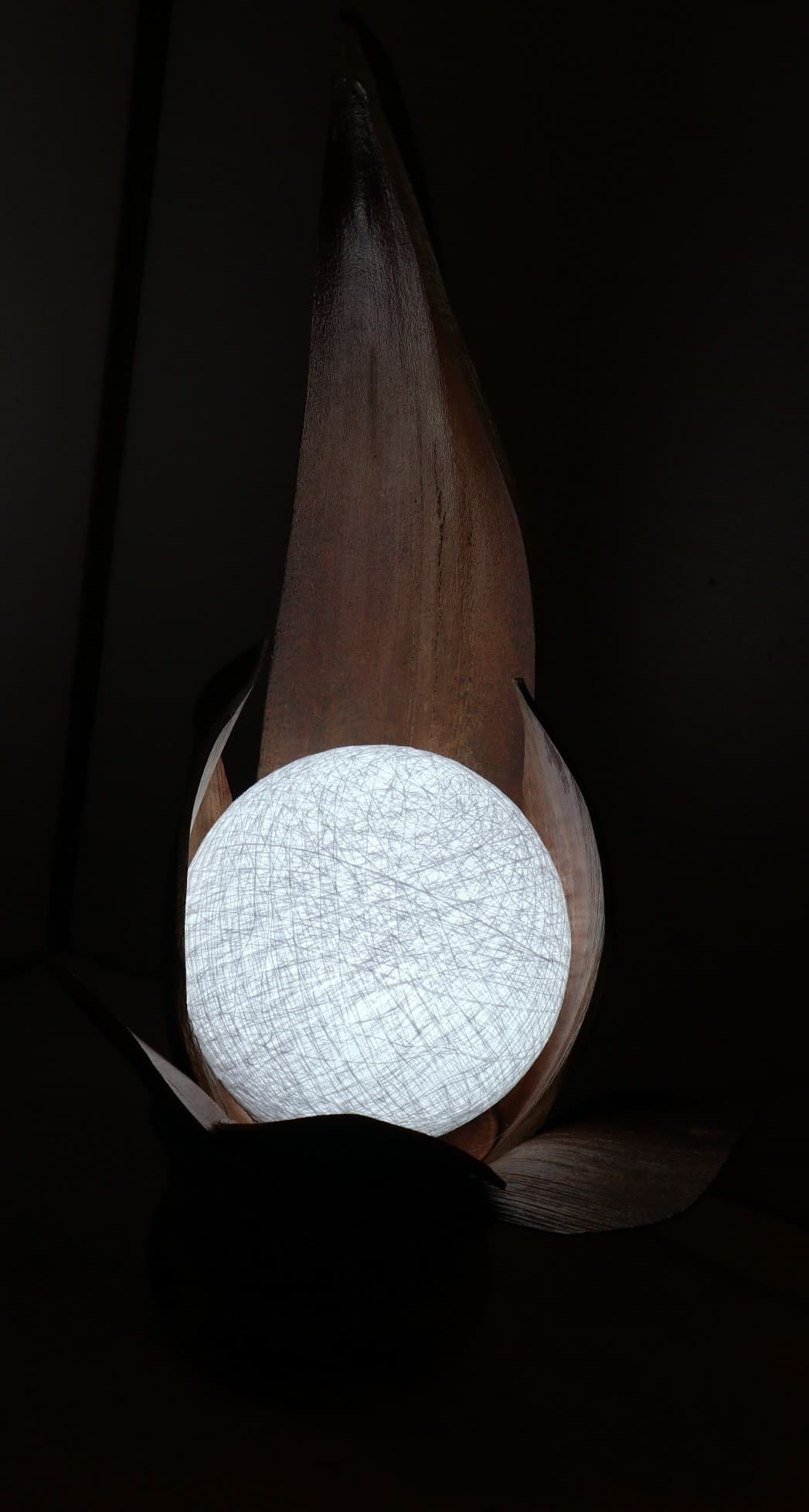 Lampada abatjour in foglie di cocco naturali palla di cotone a sfera bianca cm 24x20x50h loto - 2