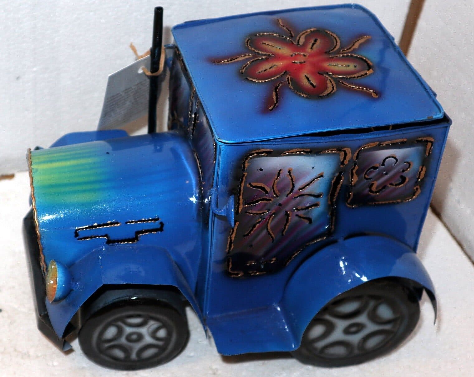 Porta Candela in metallo a forma di camion creata e dipinta a mano cm 26x20x20h blu - 7