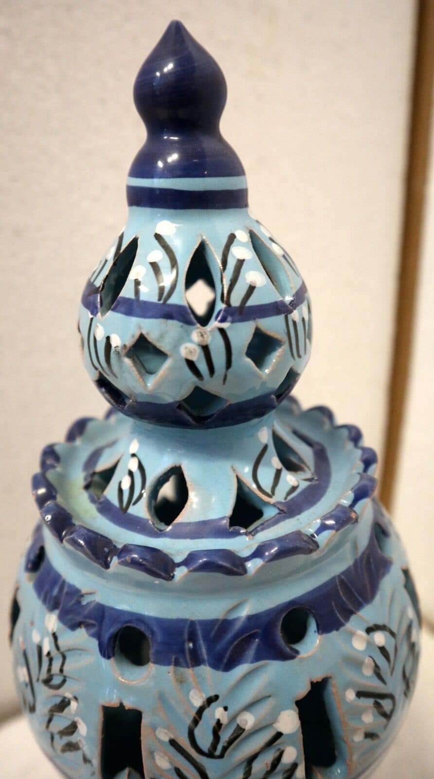 Porta Candela in ceramica smaltata turchese realizzata a mano cm 15x15x32h h - 3