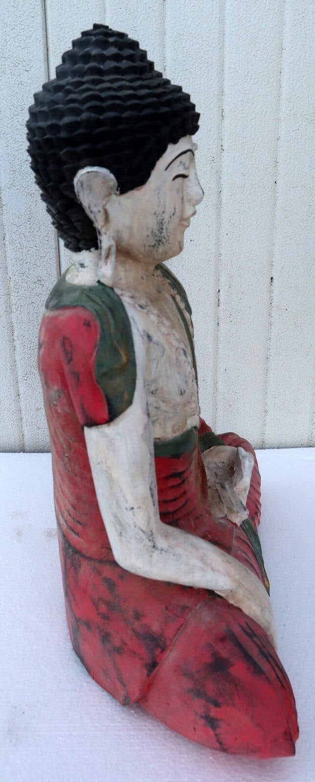 Buddha scultura il legno massello noce indiano o suar  cm 50hx40x18 rosso e bianco anticato - 3