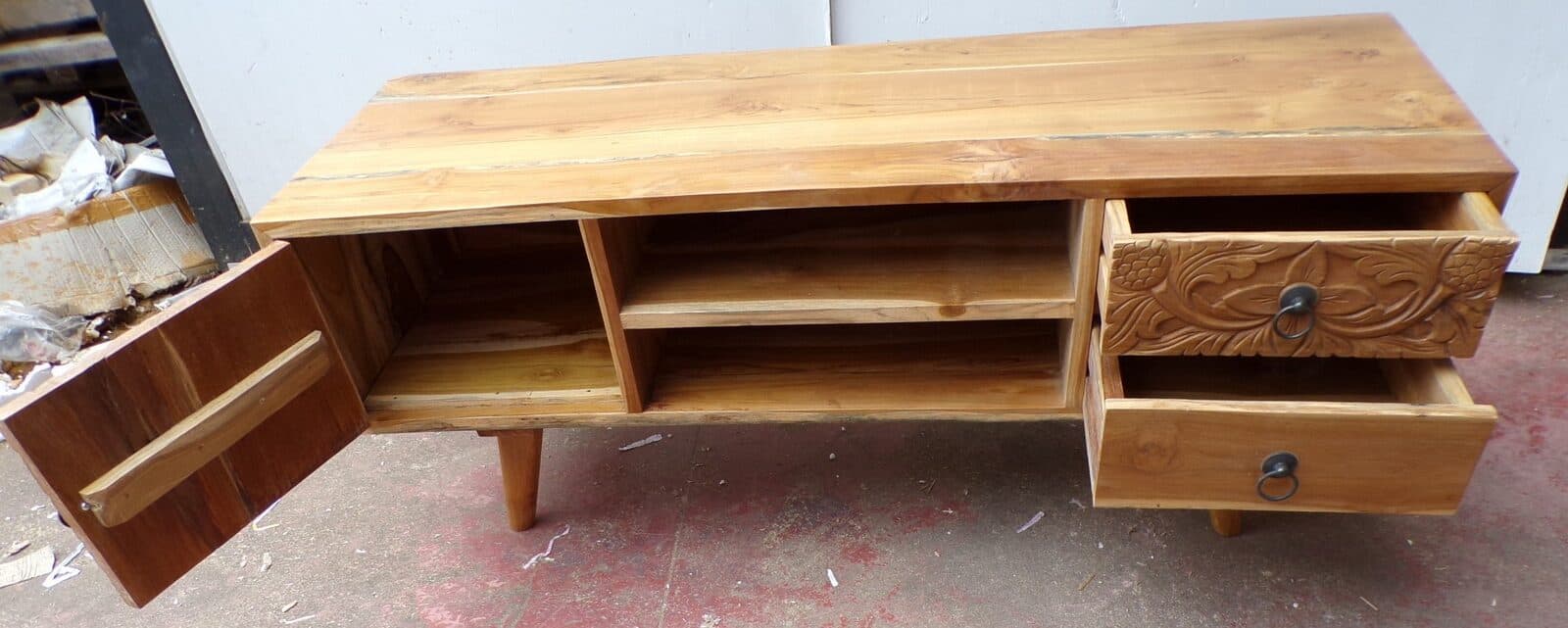 Mobile porta Tv in legno di teak color naturale con cassetti e anta intarsiate  cm 117x40x48 - 6