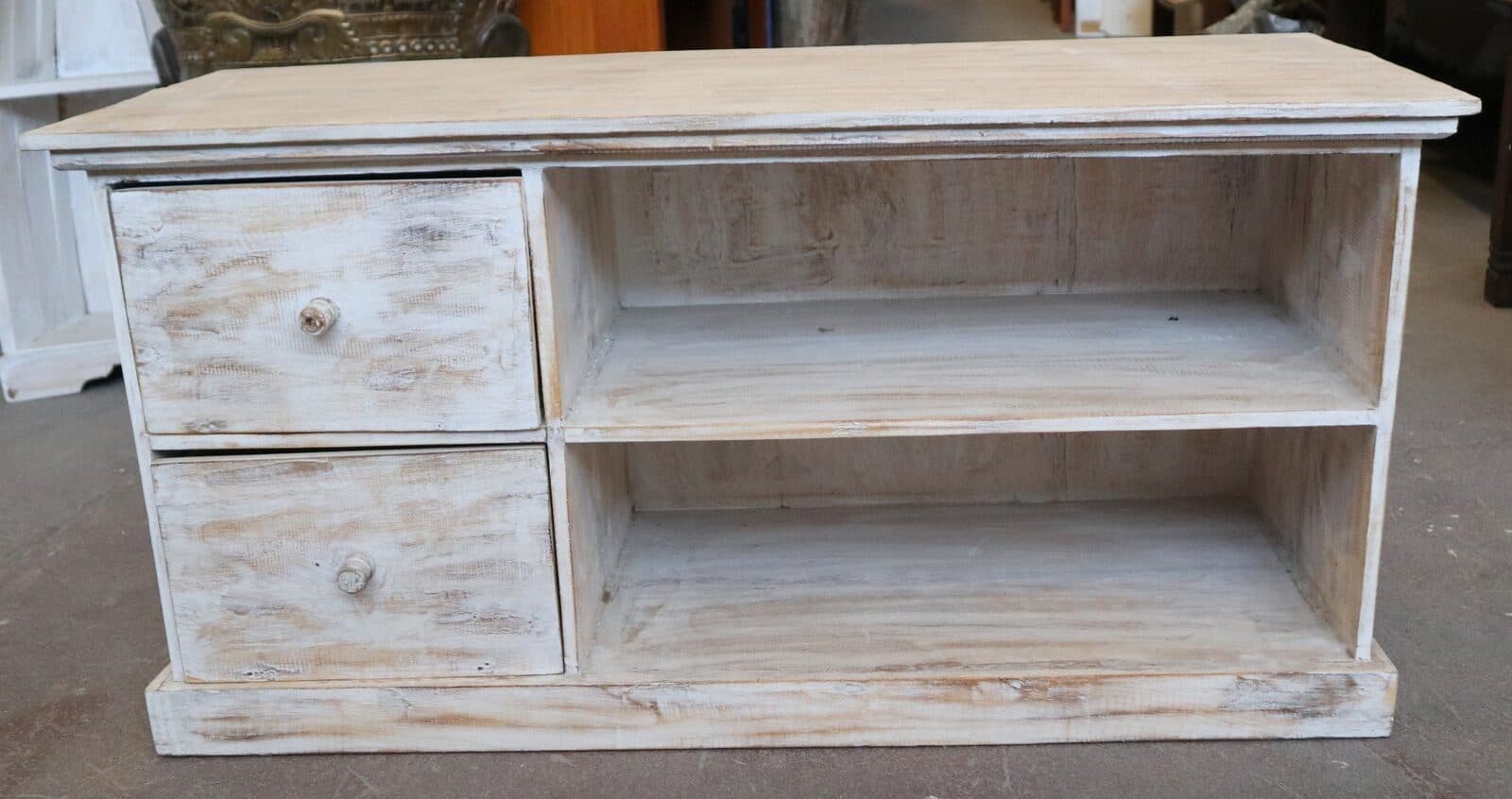 Mobile Porta TV in Legno di Albesia 100x40x50 cm – Finitura Decapata Chiara – Artigianato Indonesiano - 4